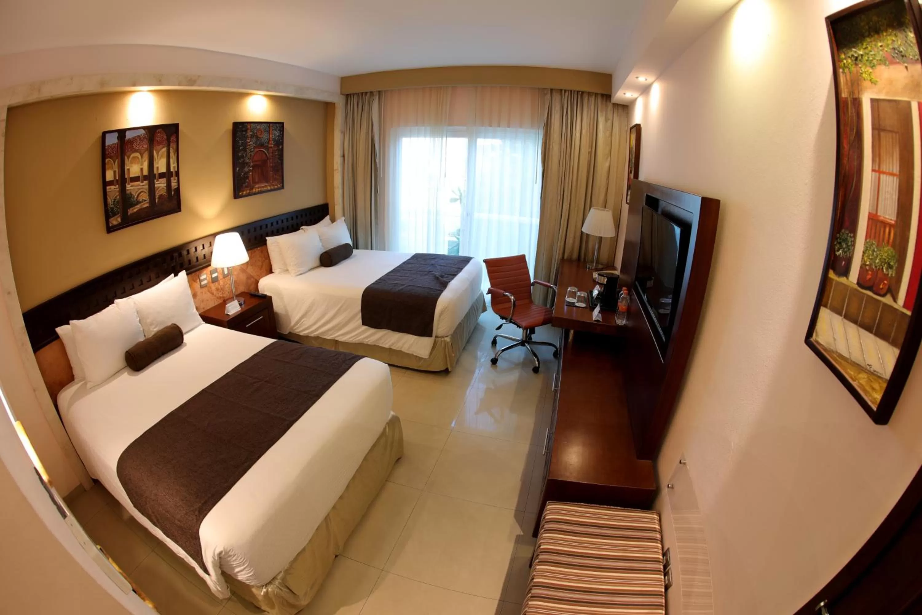 Bedroom, Bed in Wyndham Merida