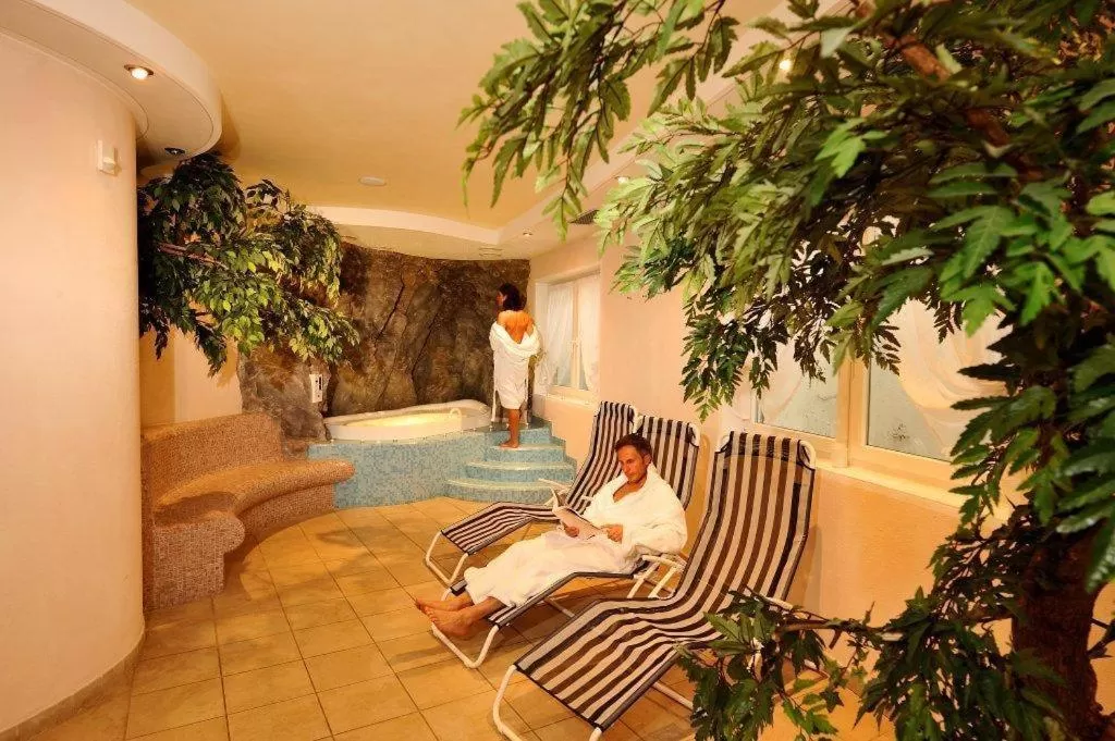 Spa and wellness centre/facilities in Hotel Tyrol