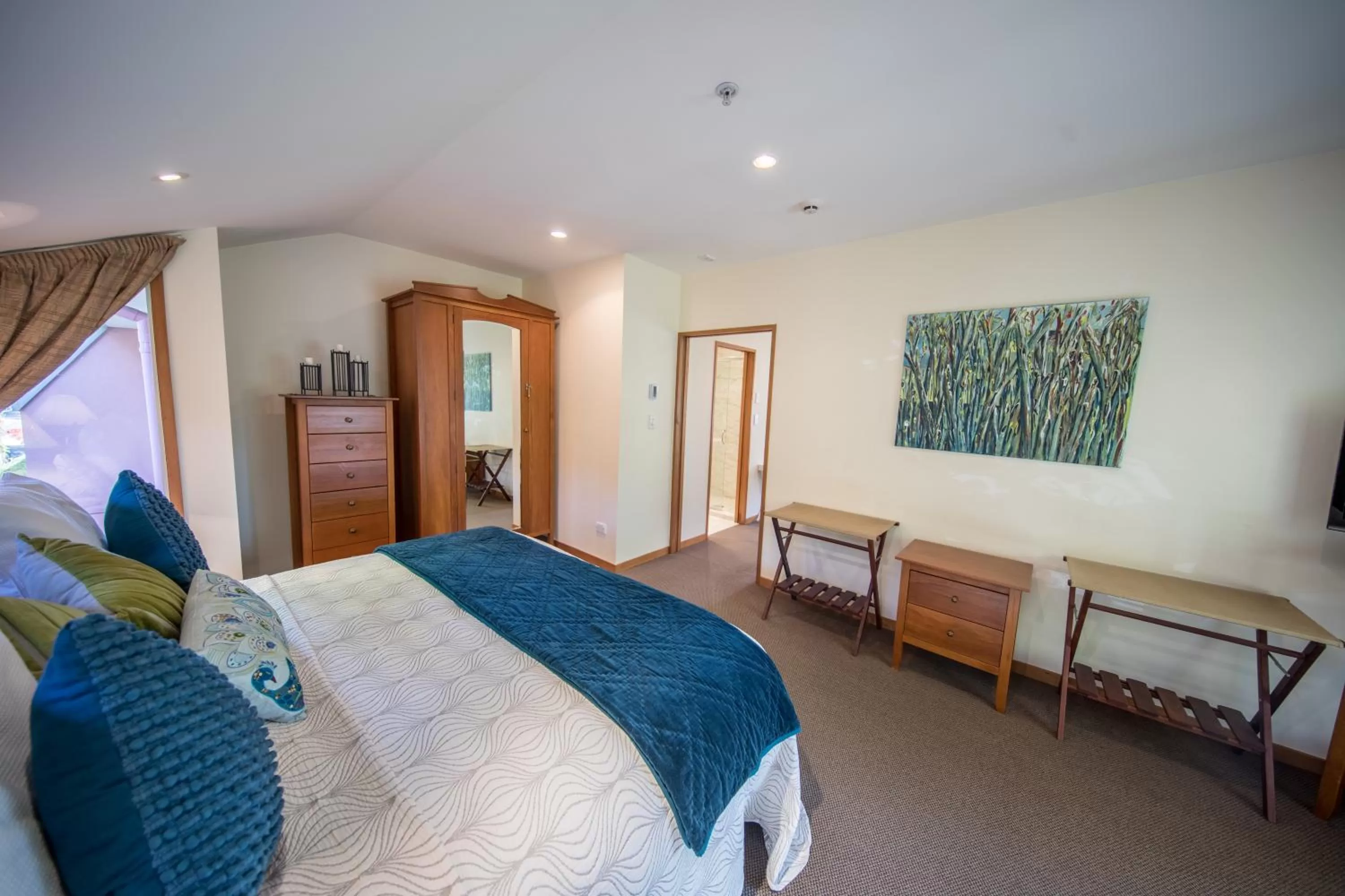 Bedroom, Bed in The Classic Villa