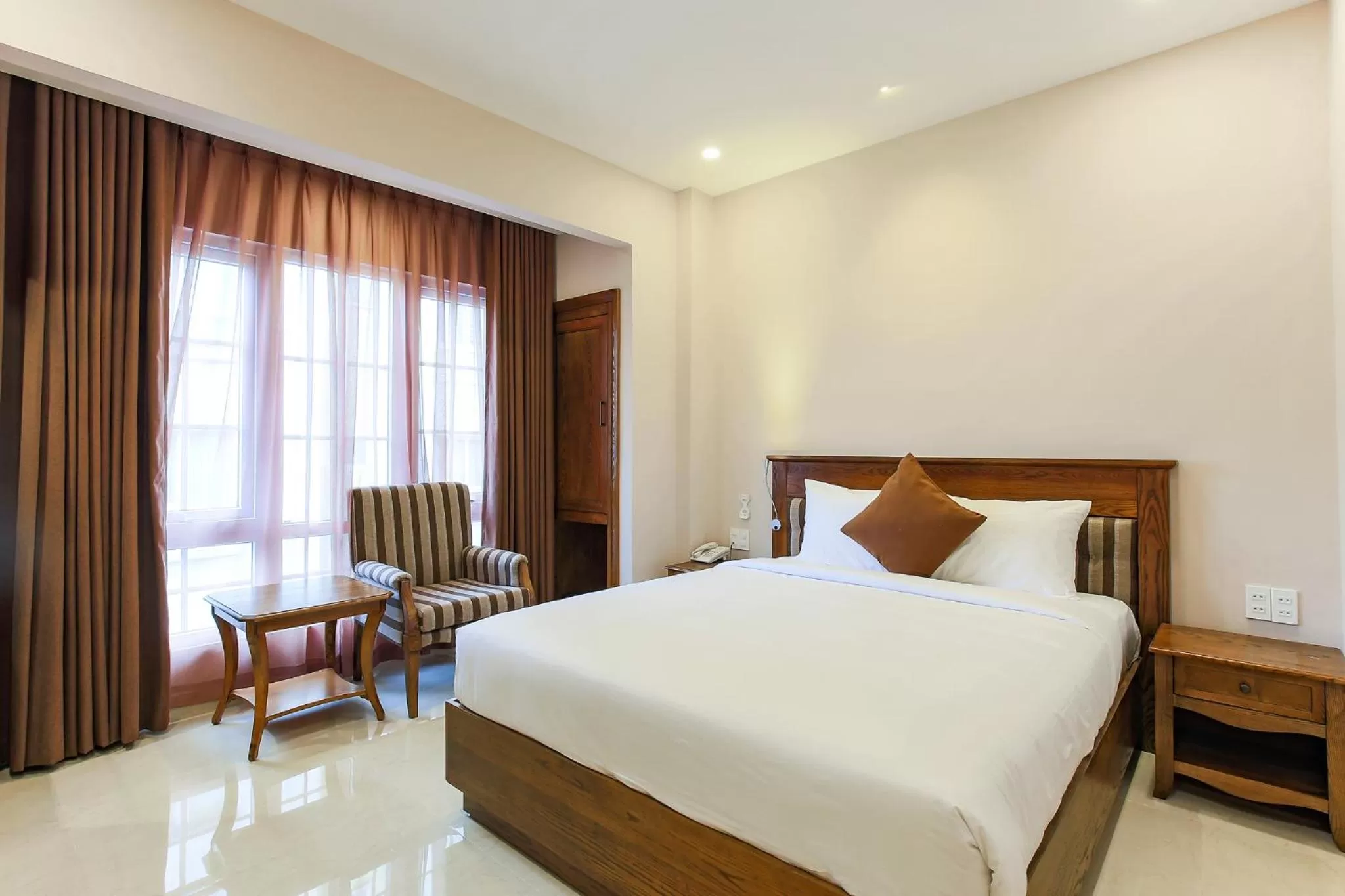 Bed in Hoang Lan Hotel
