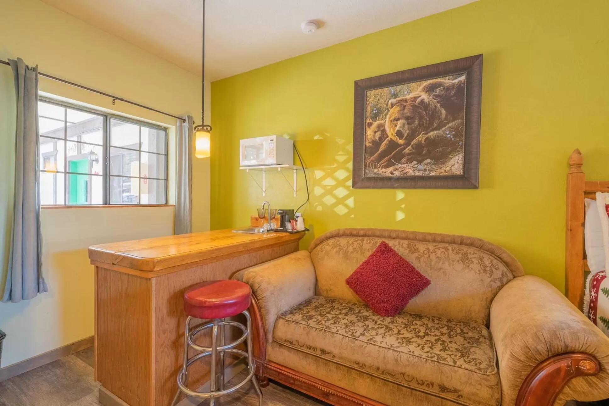 Seating area in Black Forest Lodge