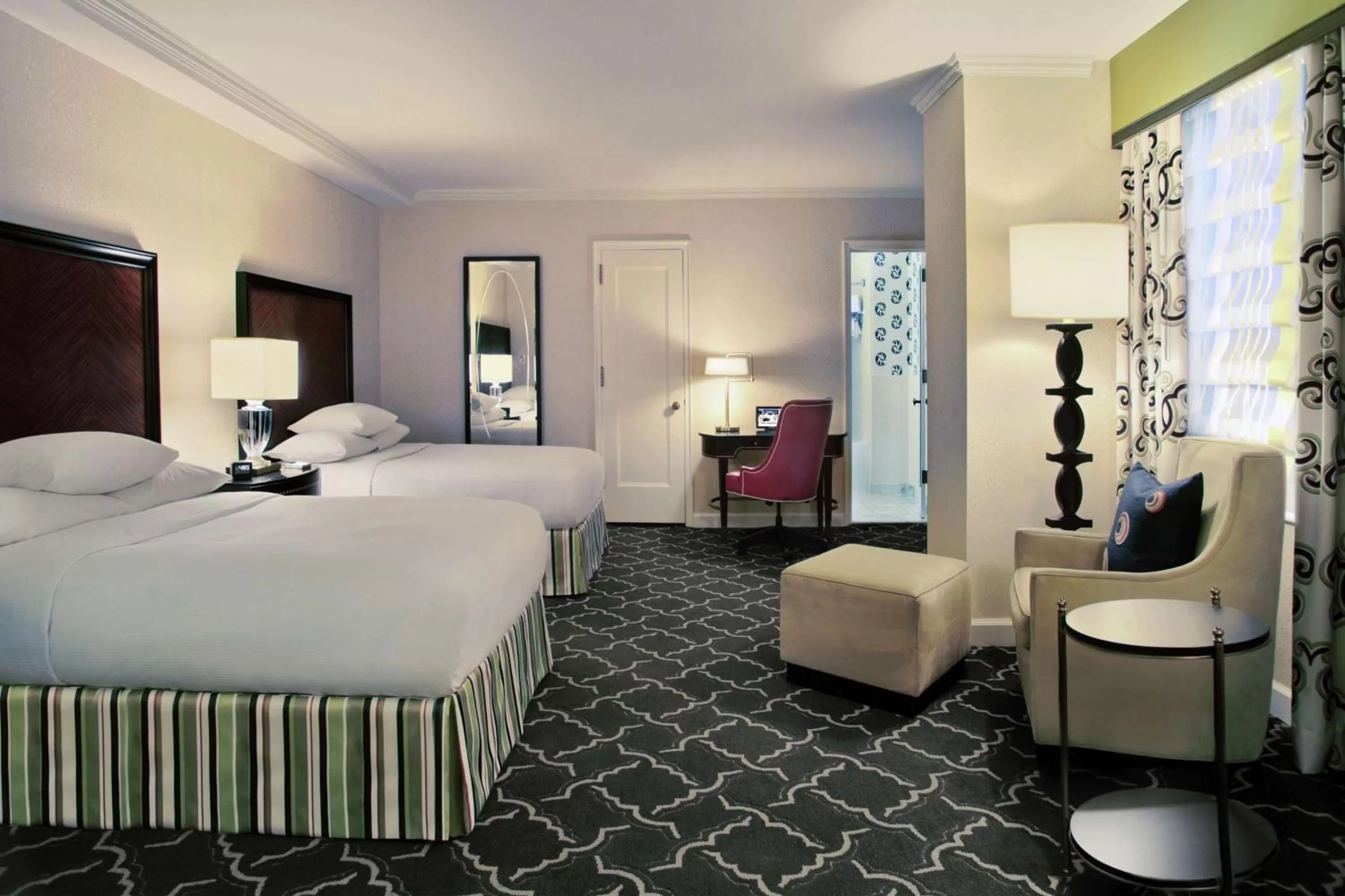 Bedroom, Bed in The Palmer House Hilton