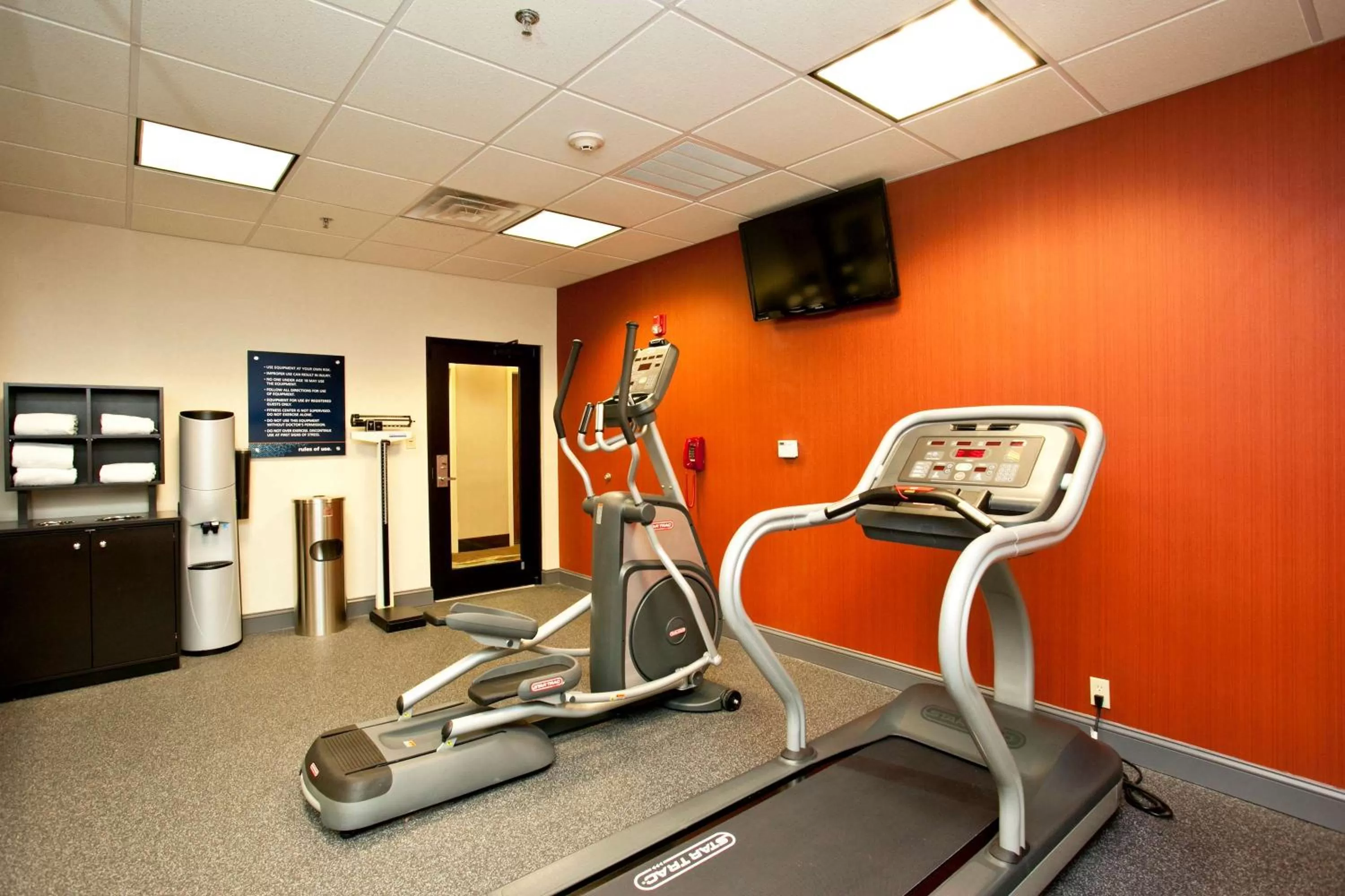Fitness centre/facilities in Hampton Inn Inwood
