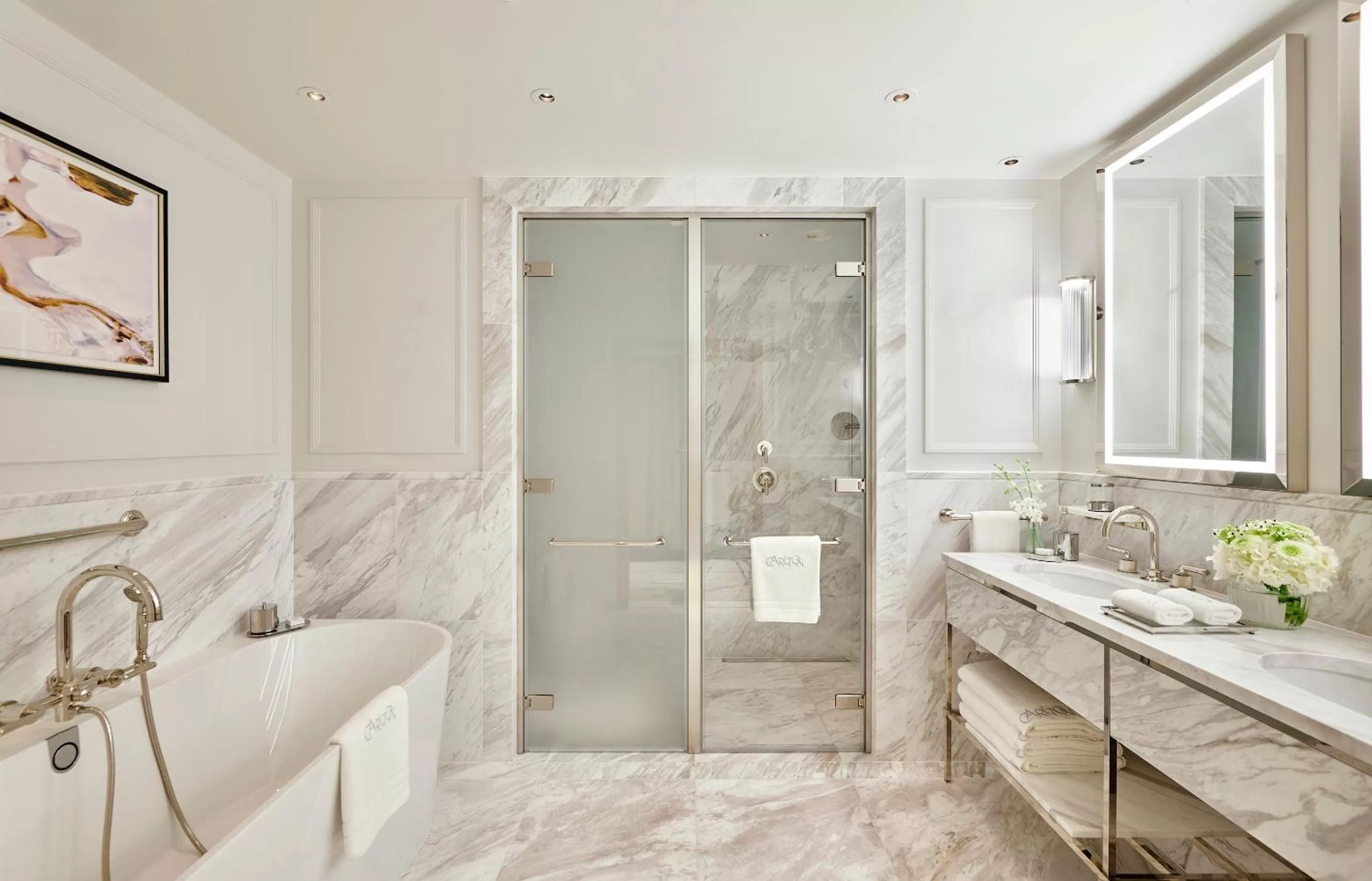 Bathroom in Jumeirah Carlton Tower London