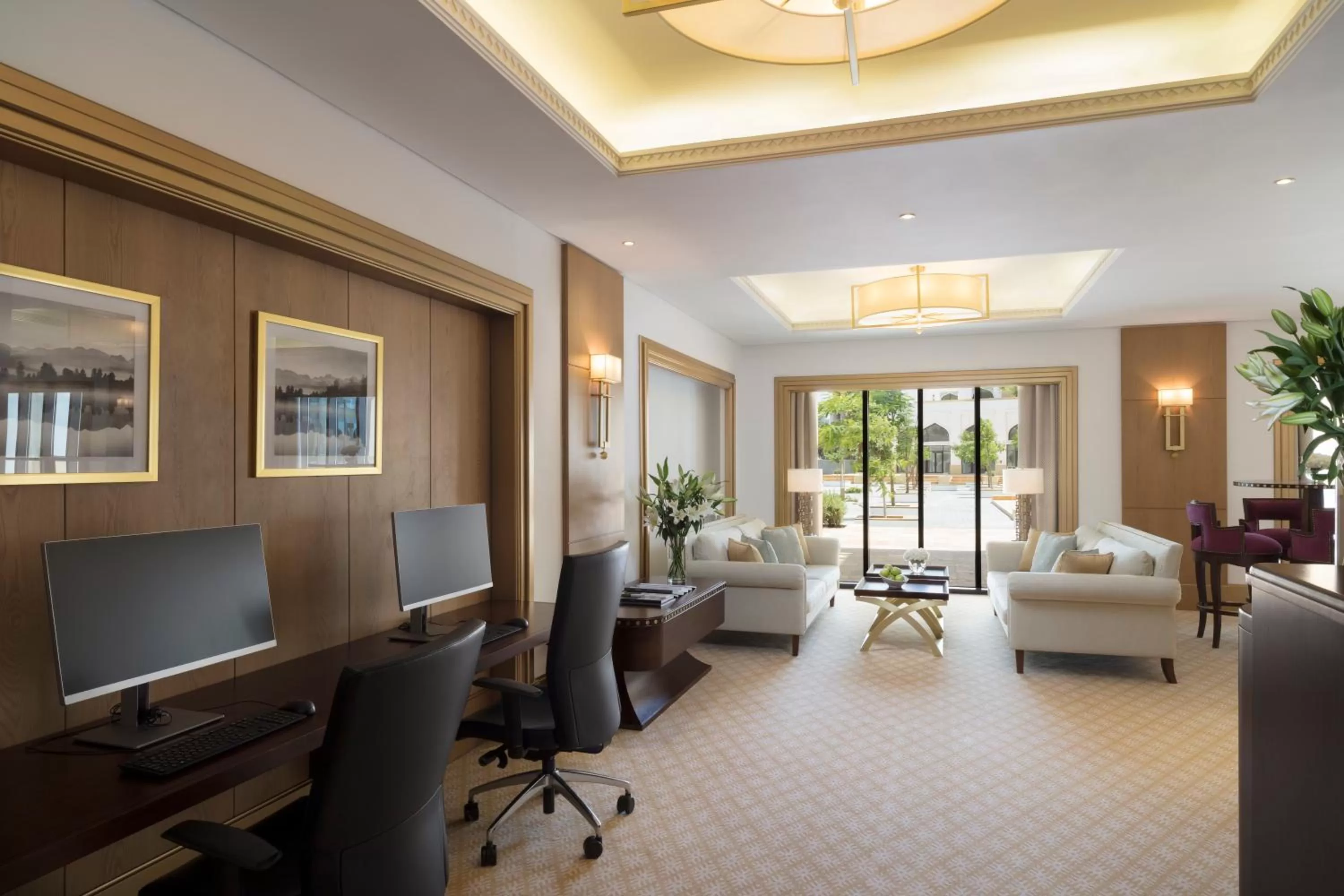 Lounge or bar in Al Najada Doha Hotel by Tivoli