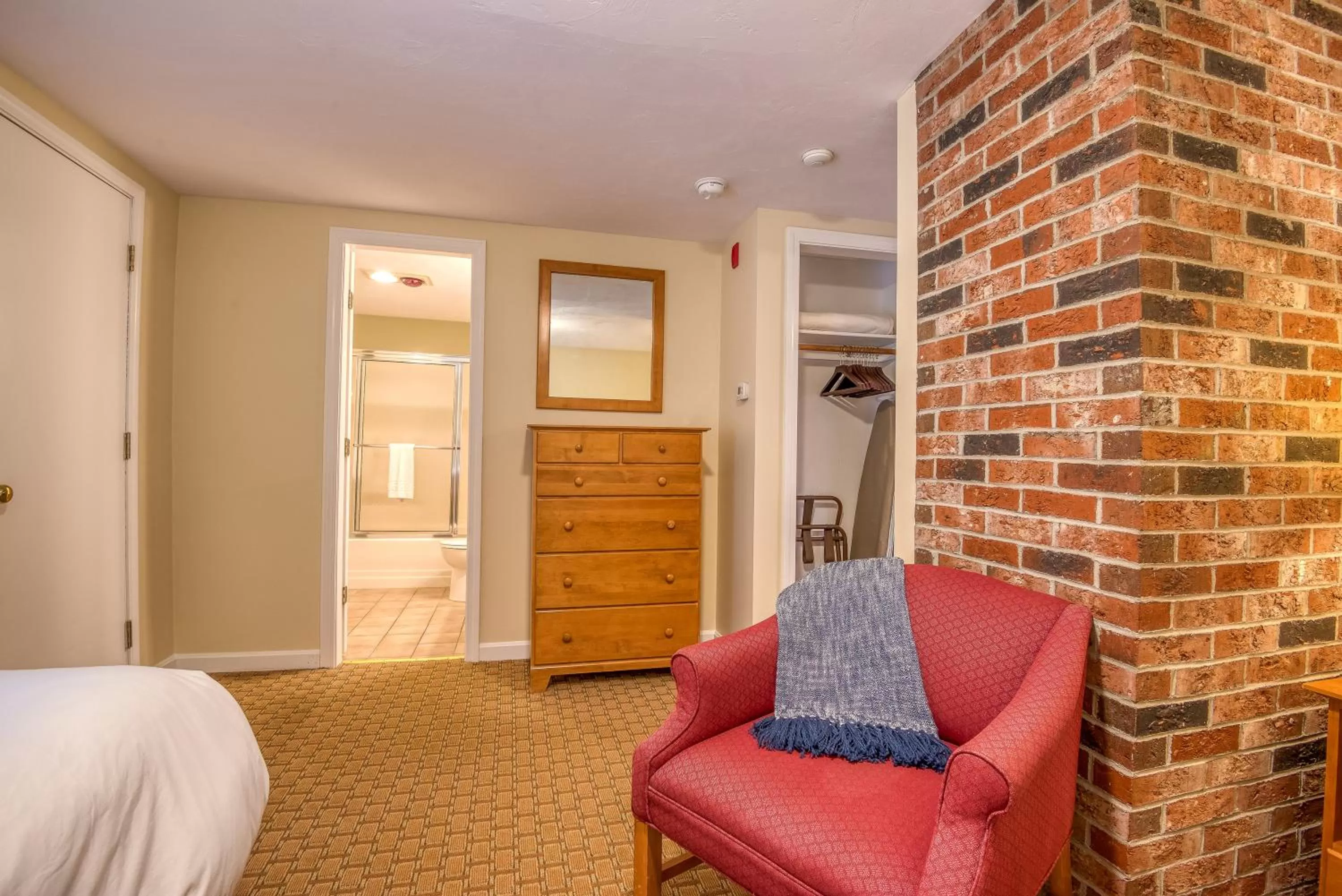 Seating area, Bed in Purity Spring Resort