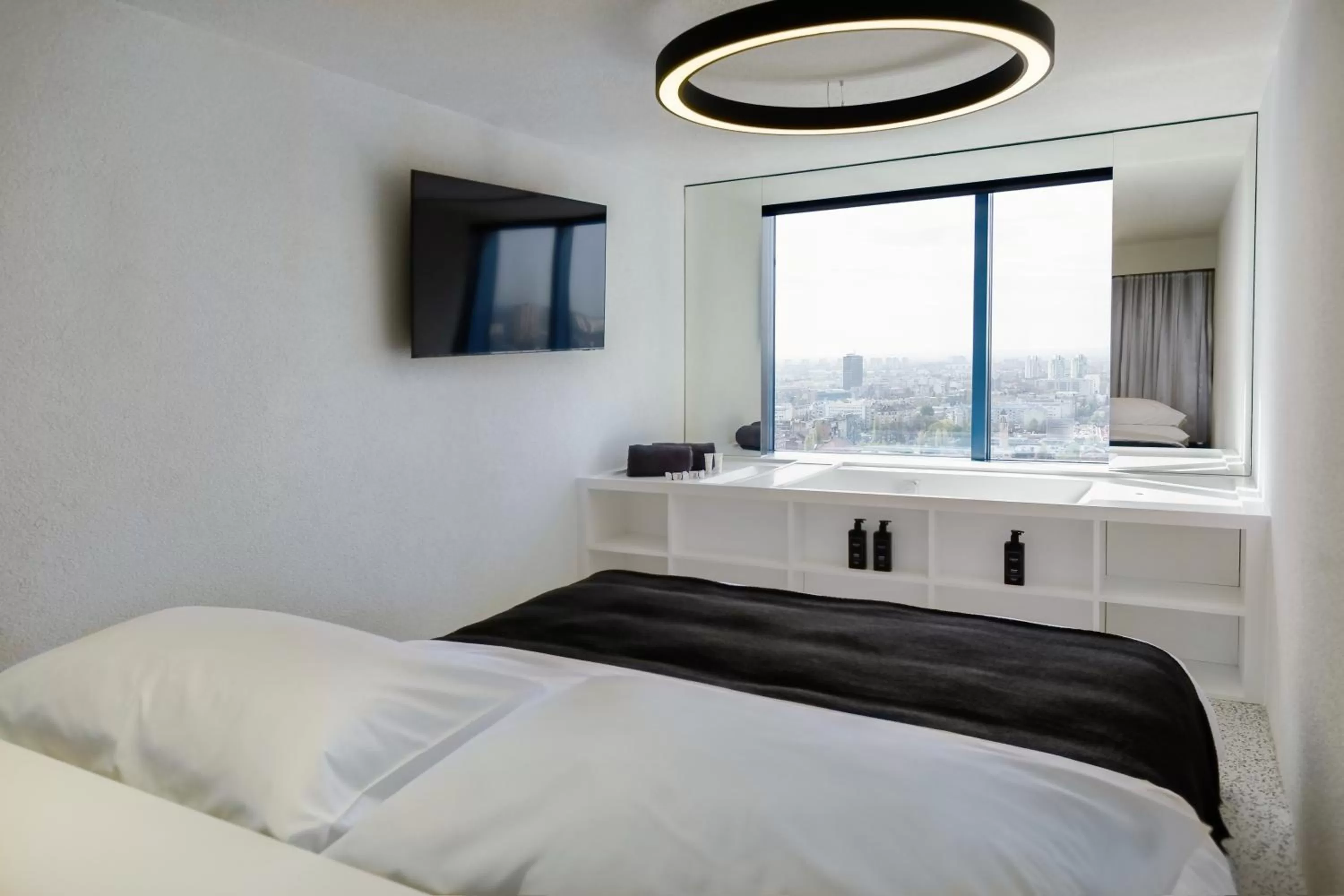 Bed in Zonar Zagreb by Maistra City Vibes