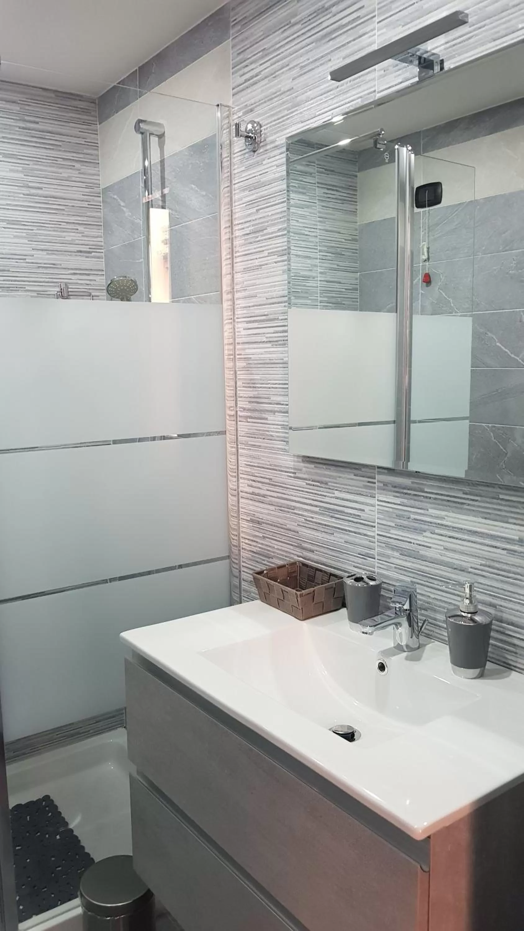 Bathroom in May Dream