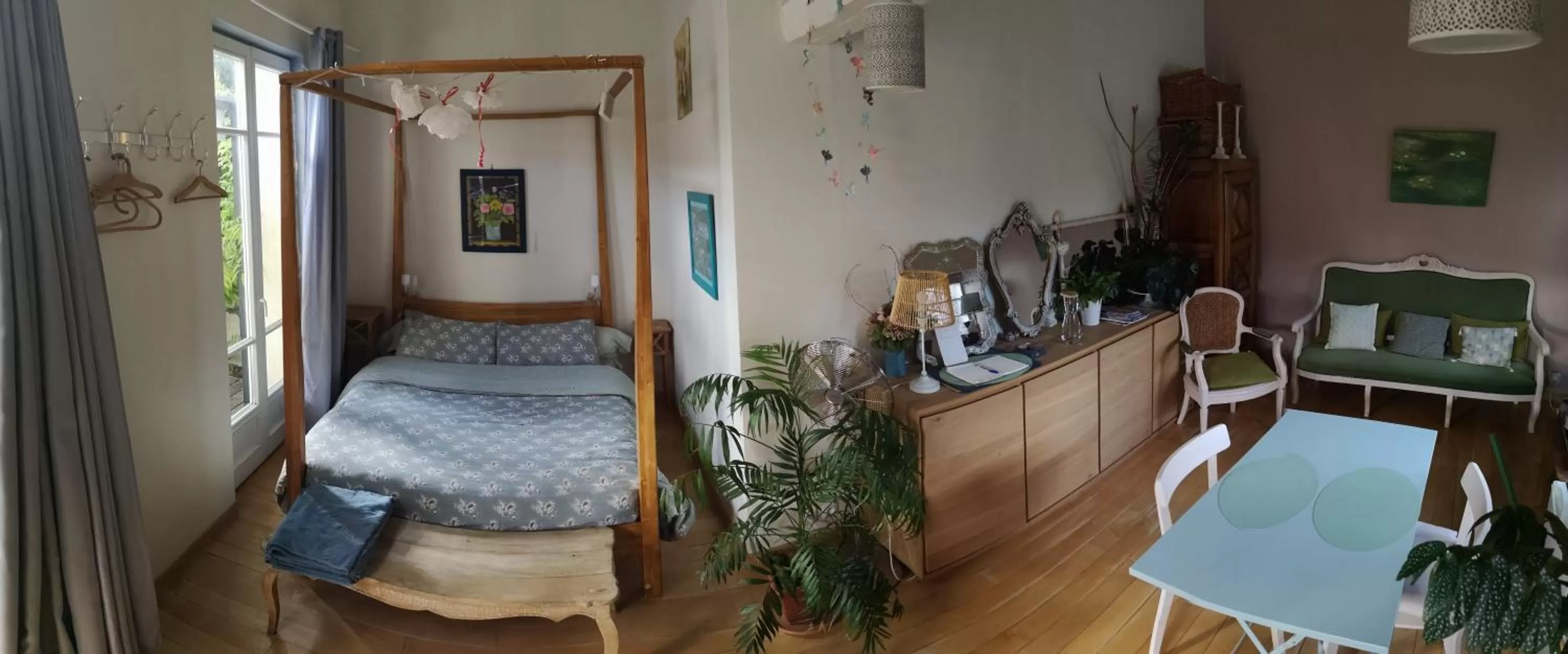 Bed in Chambre en ville dans un esprit campagne