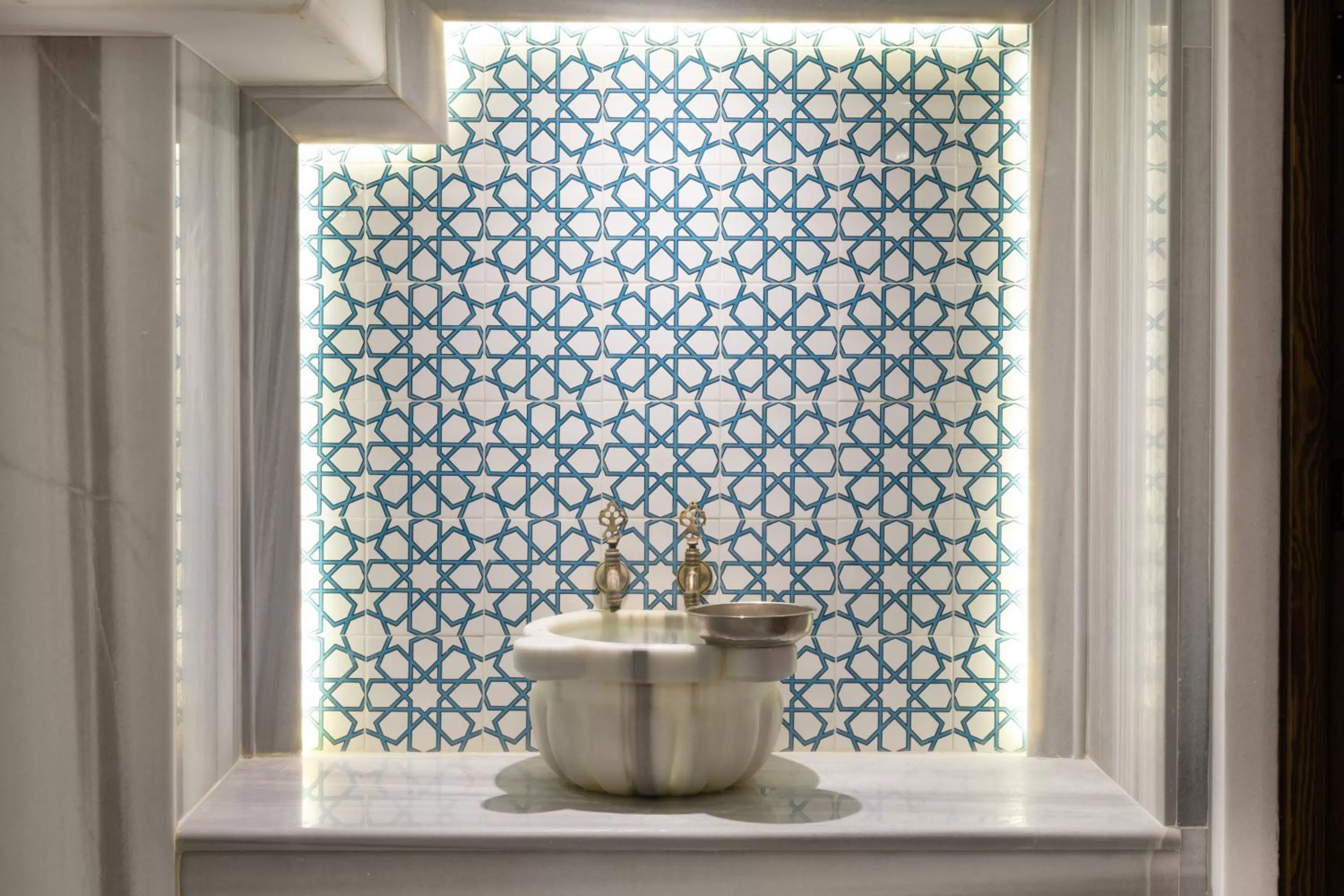 Bathroom in Orka Royal Hotel & Spa