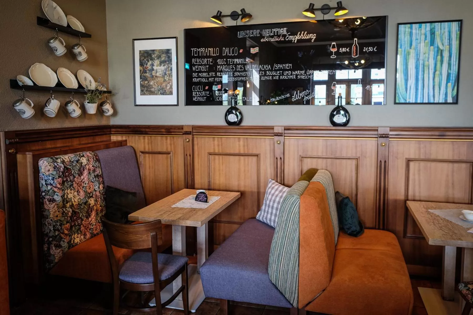 Restaurant/places to eat in Hotel Beim Schupi Karlsruhe