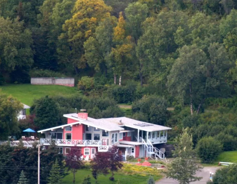 Facade/entrance, Garden in Halcyon Heights B&B/Inn