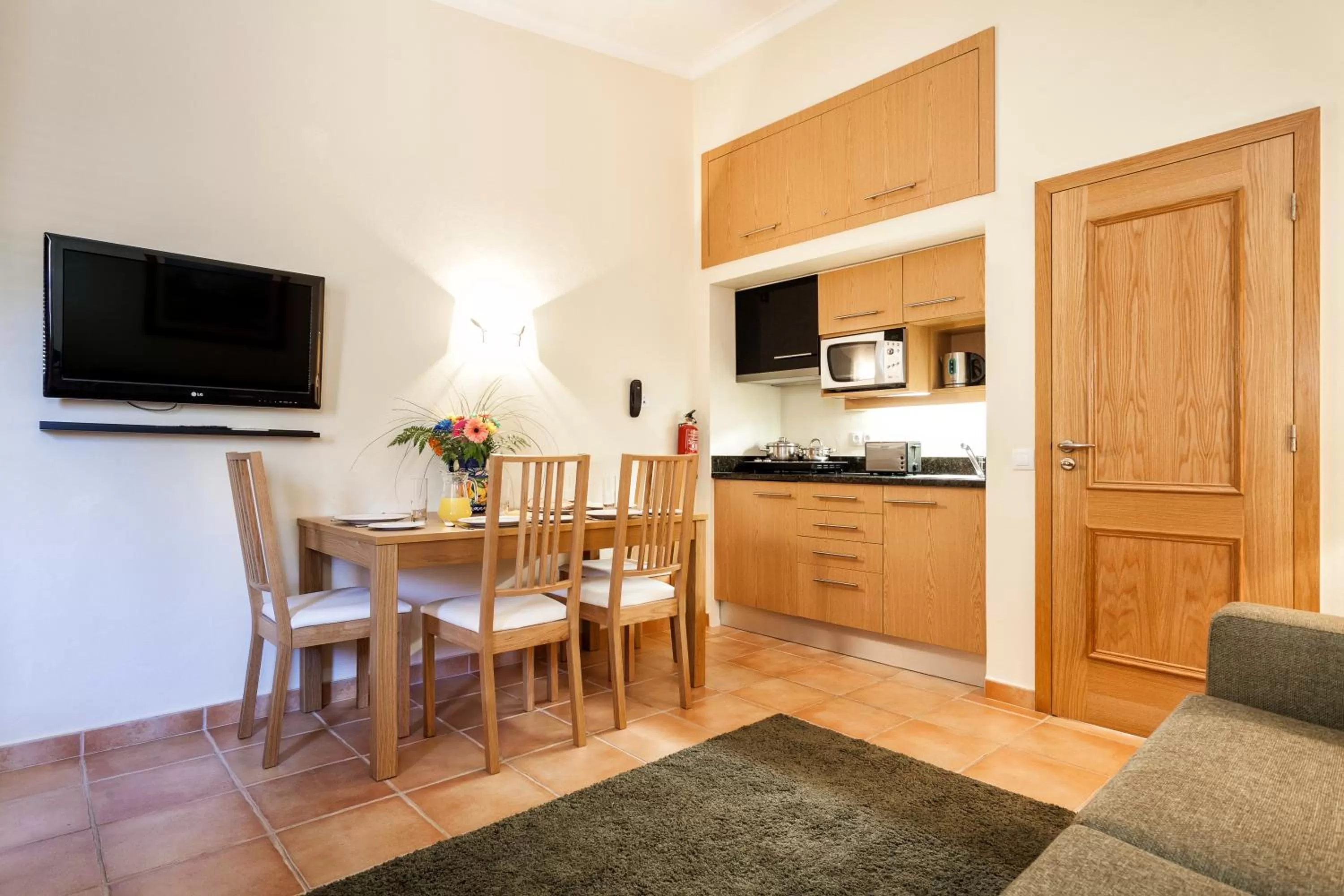 Kitchen or kitchenette in Pestana Palm Gardens