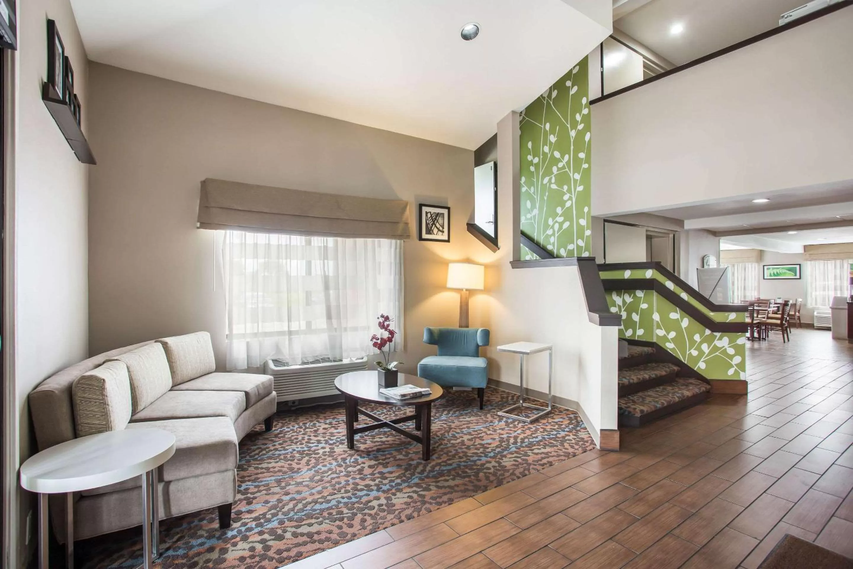 Lobby or reception in Sleep Inn Kansas City International Airport