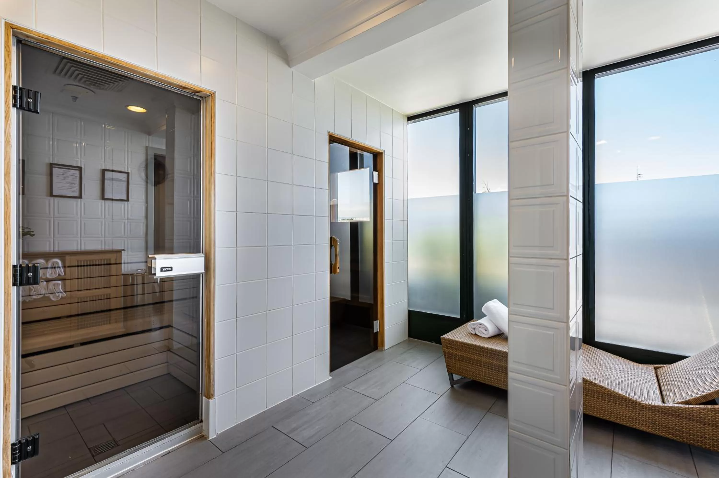 Sauna in Royal Manotel