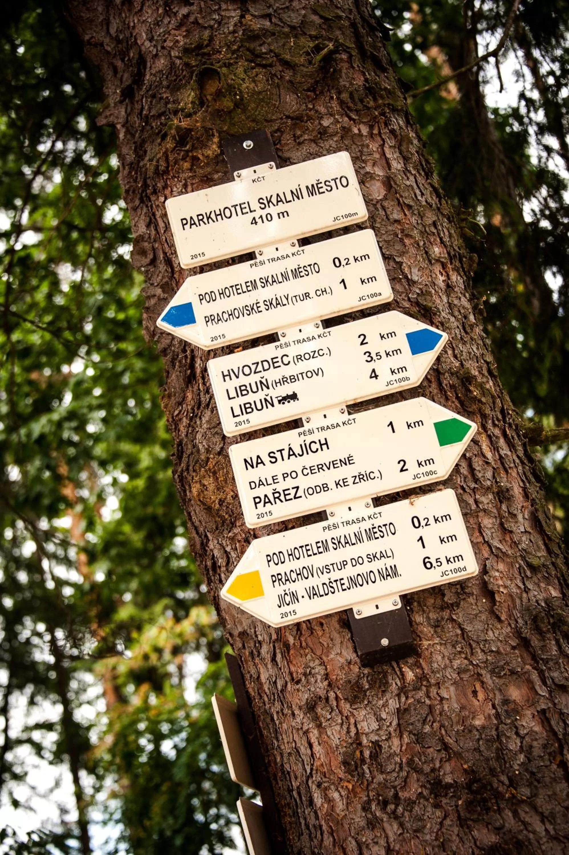 Hiking in Parkhotel Skalní město