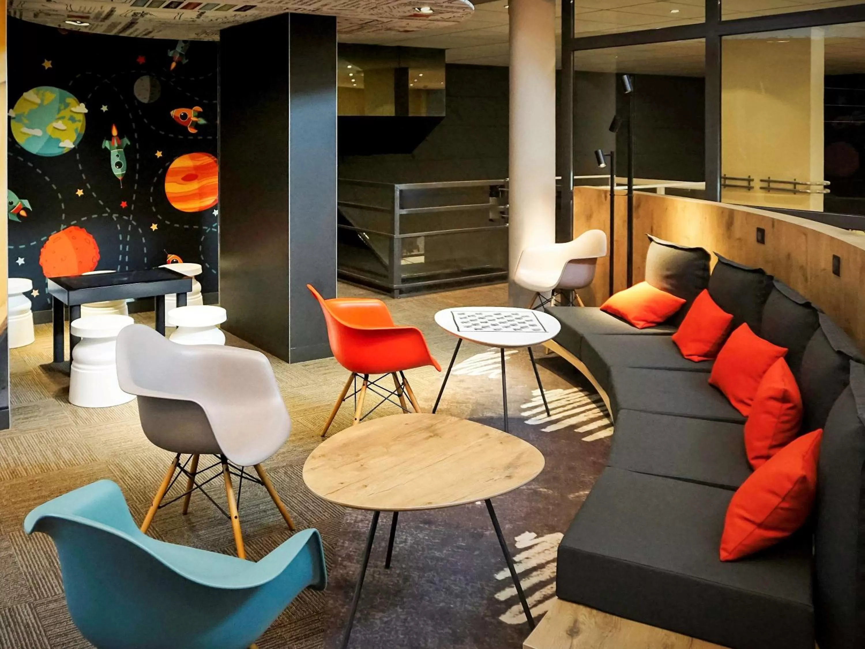 Property building in ibis Poitiers Site du Futuroscope