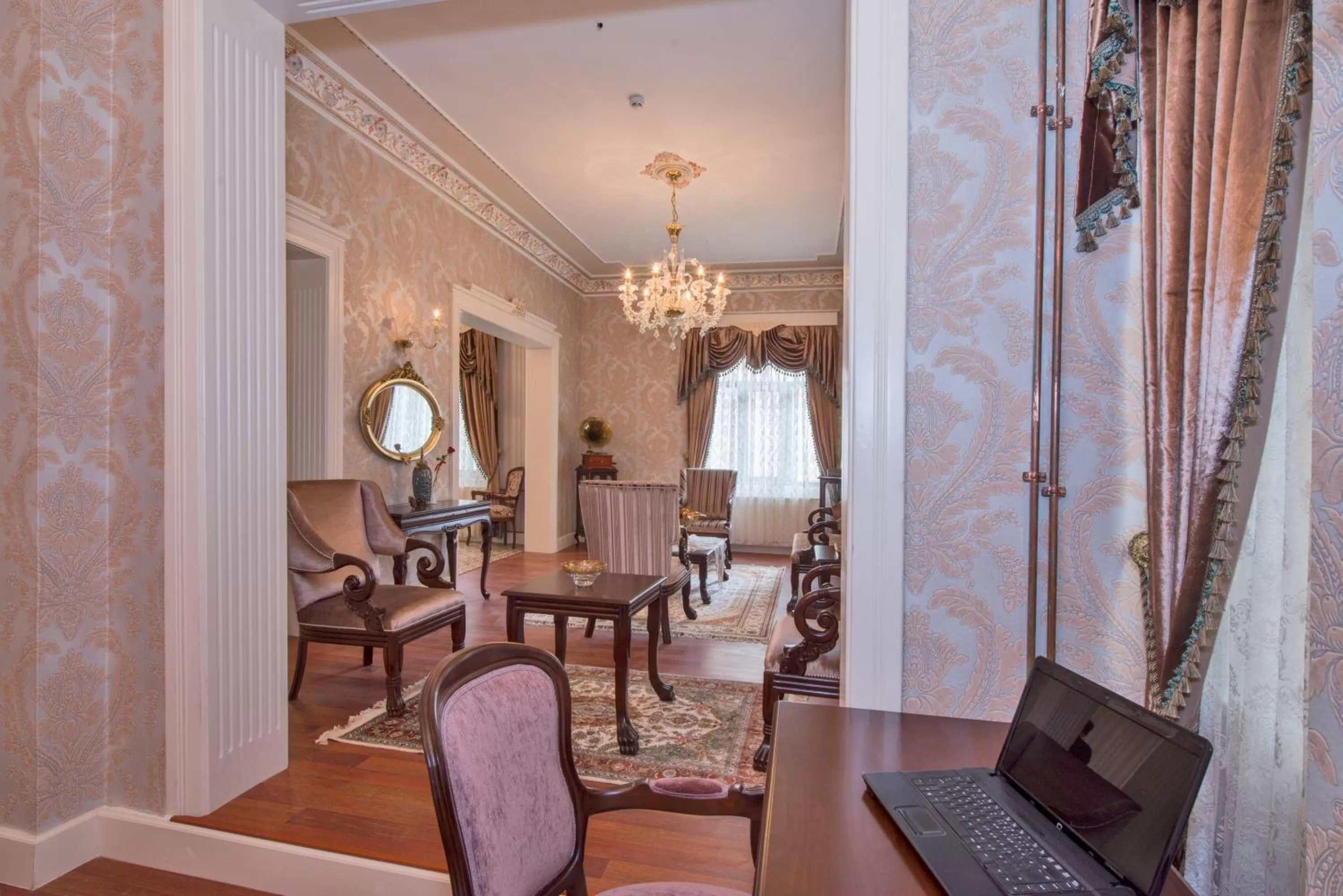 Living room in Enderun Hotel Istanbul