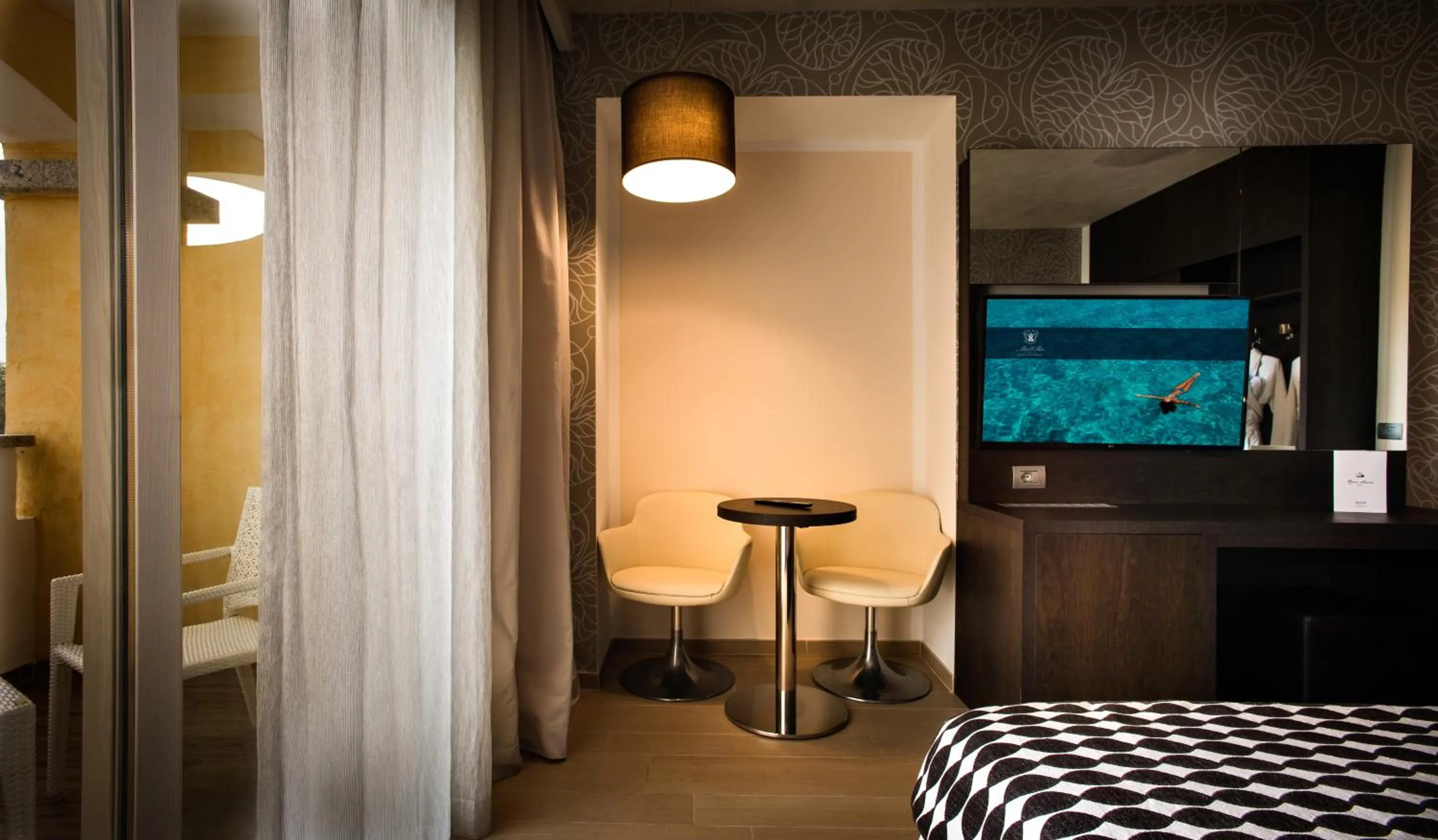 Photo of the whole room, Bed in Grand Hotel Resort&SPA Ma&Ma - Adults Only