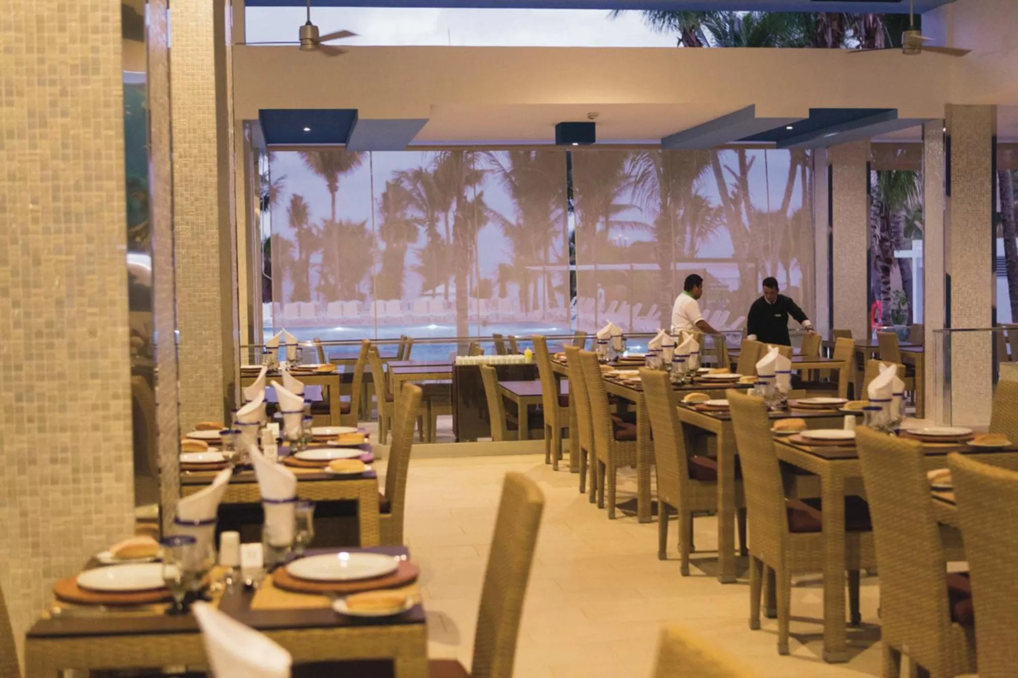 Restaurant/places to eat in Riu Playacar - All Inclusive