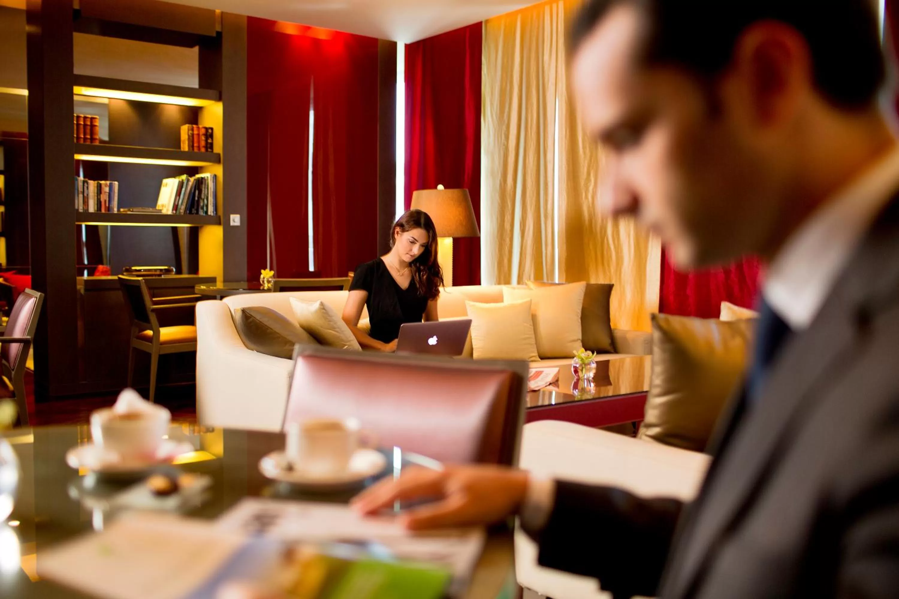 Lounge or bar in Park Arjaan by Rotana, Abu Dhabi