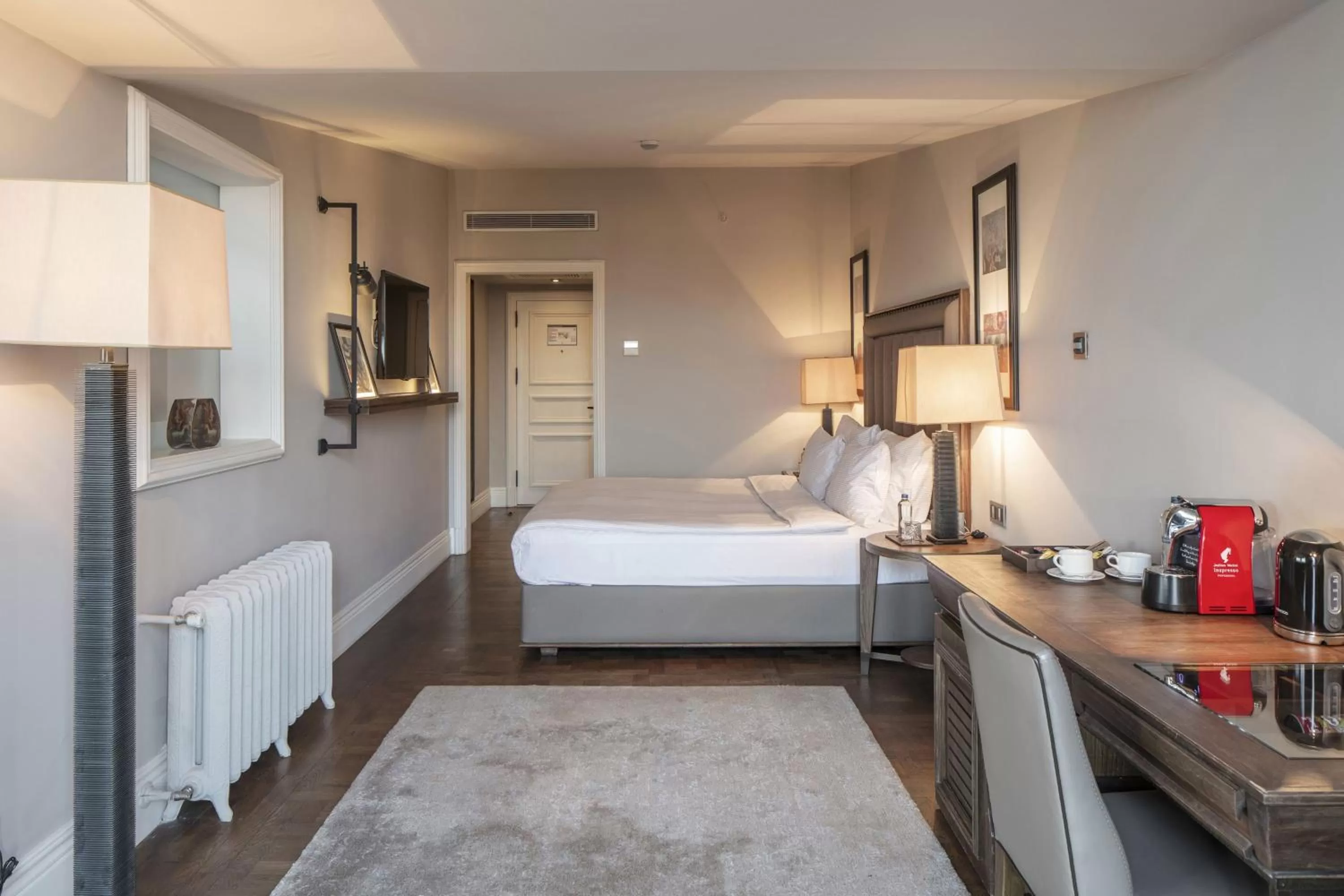 Bedroom, Bed in The Bank Hotel Istanbul, a Member of Design Hotels