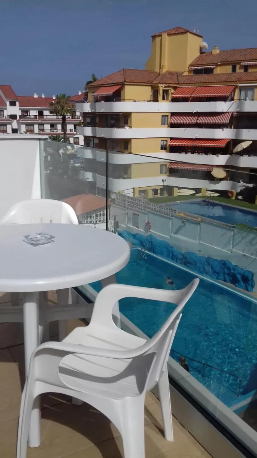 Photo of the whole room in Apartamentos Pez Azul