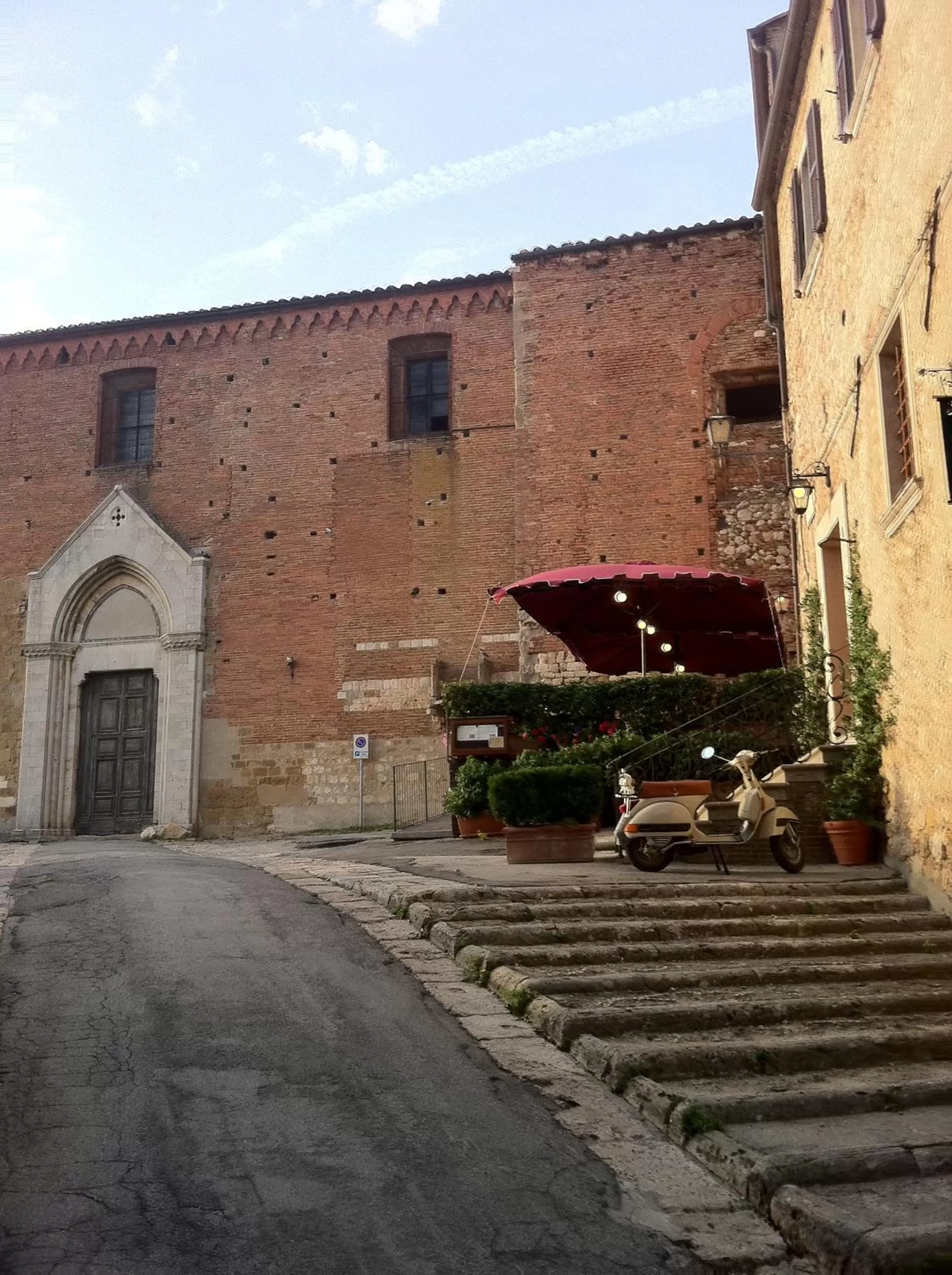 Facade/entrance in La Locanda Di San Francesco