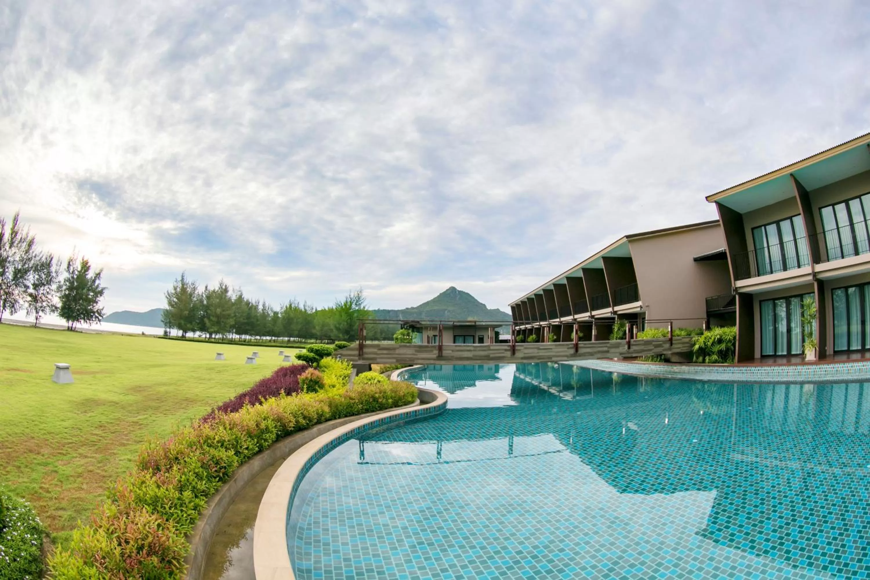 Swimming pool in La Isla Pranburi Beach Resort