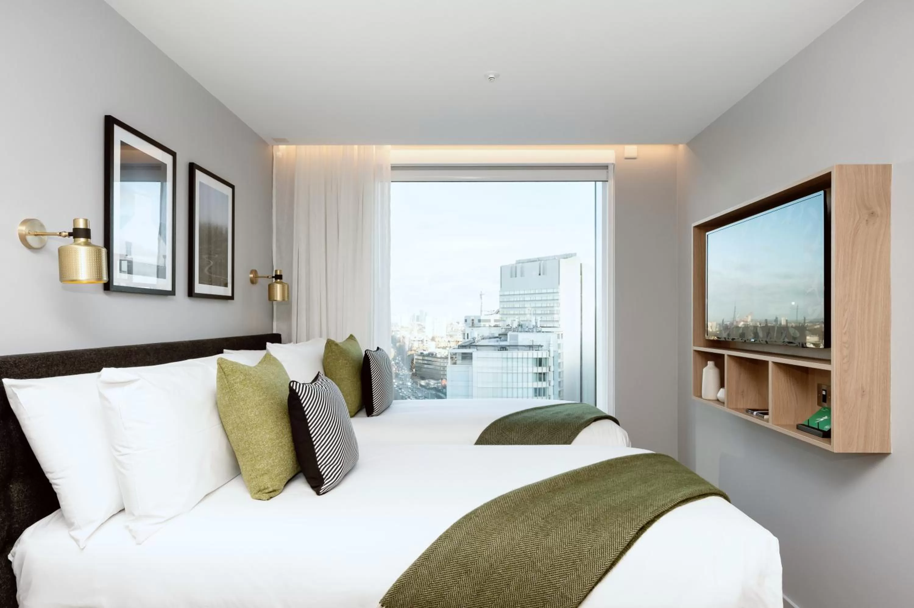 City view, Bed in Wilde Aparthotels London Paddington