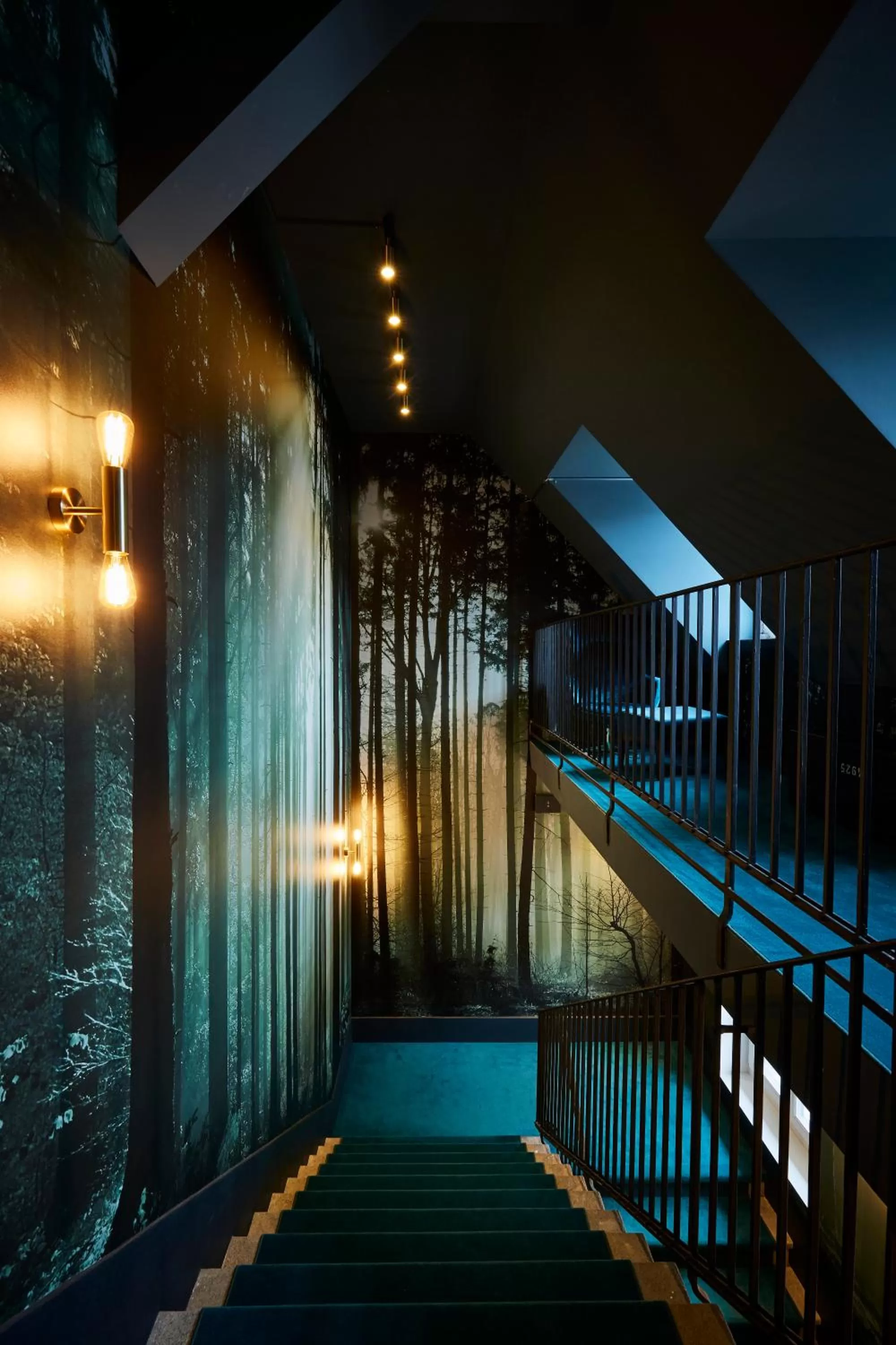 Library in Boutique Hotel Spedition a member of DESIGN HOTELS