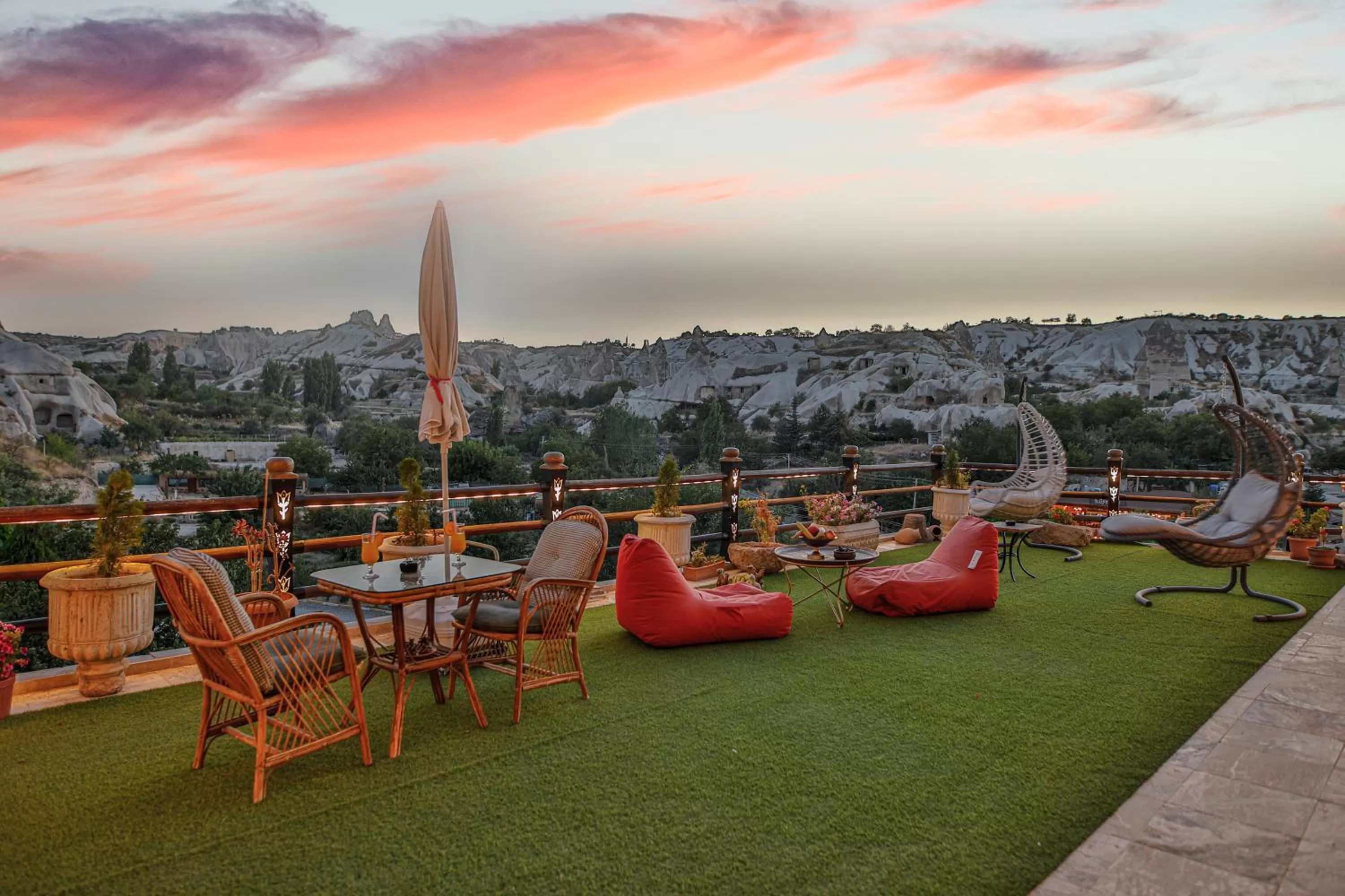 Balcony/Terrace in Şah Saray Cave Suites Halal Hotel