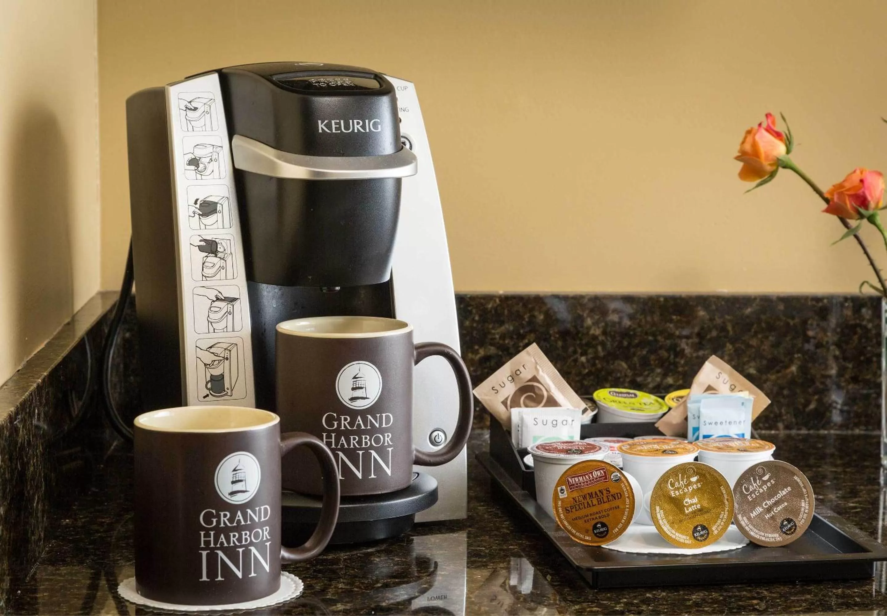 Coffee/tea facilities in Grand Harbor Inn