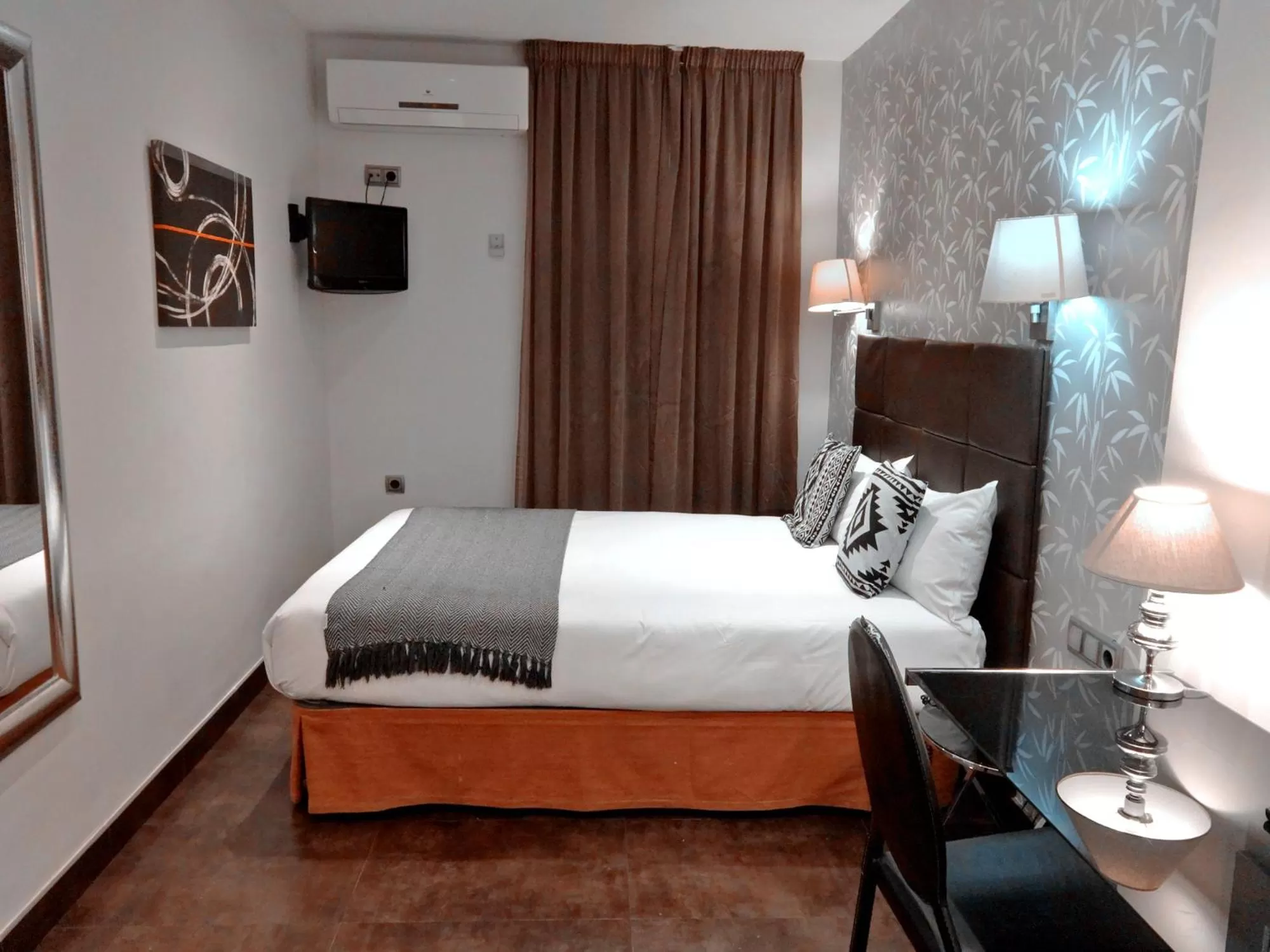 Bed in Hotel Lloret Ramblas