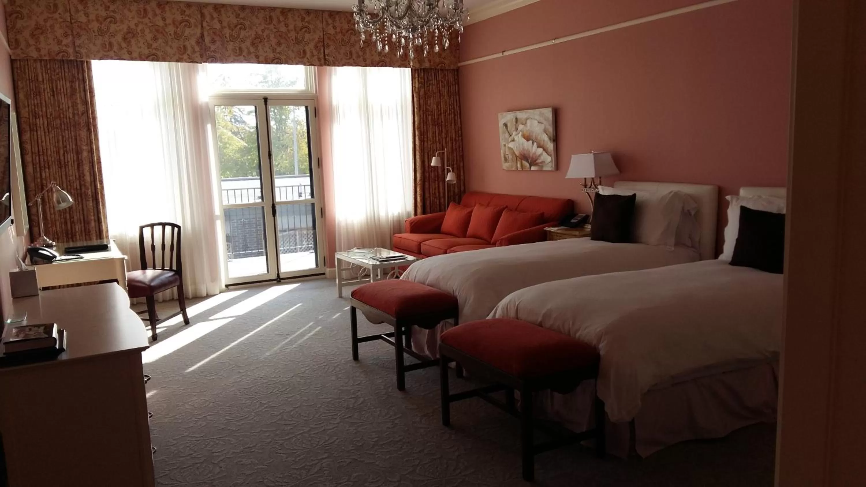 Bedroom in The Bruce Hotel