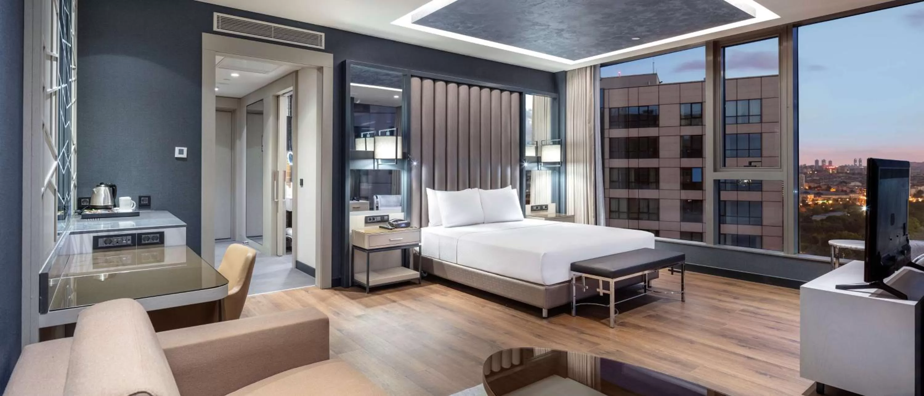 Bed in Hilton Istanbul Bakirkoy