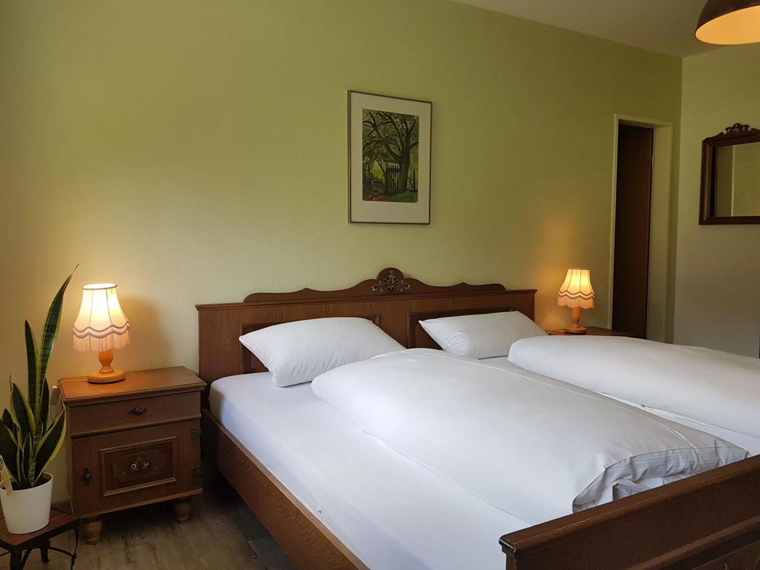 Bed in Hotel Landhaus Sonnenhof