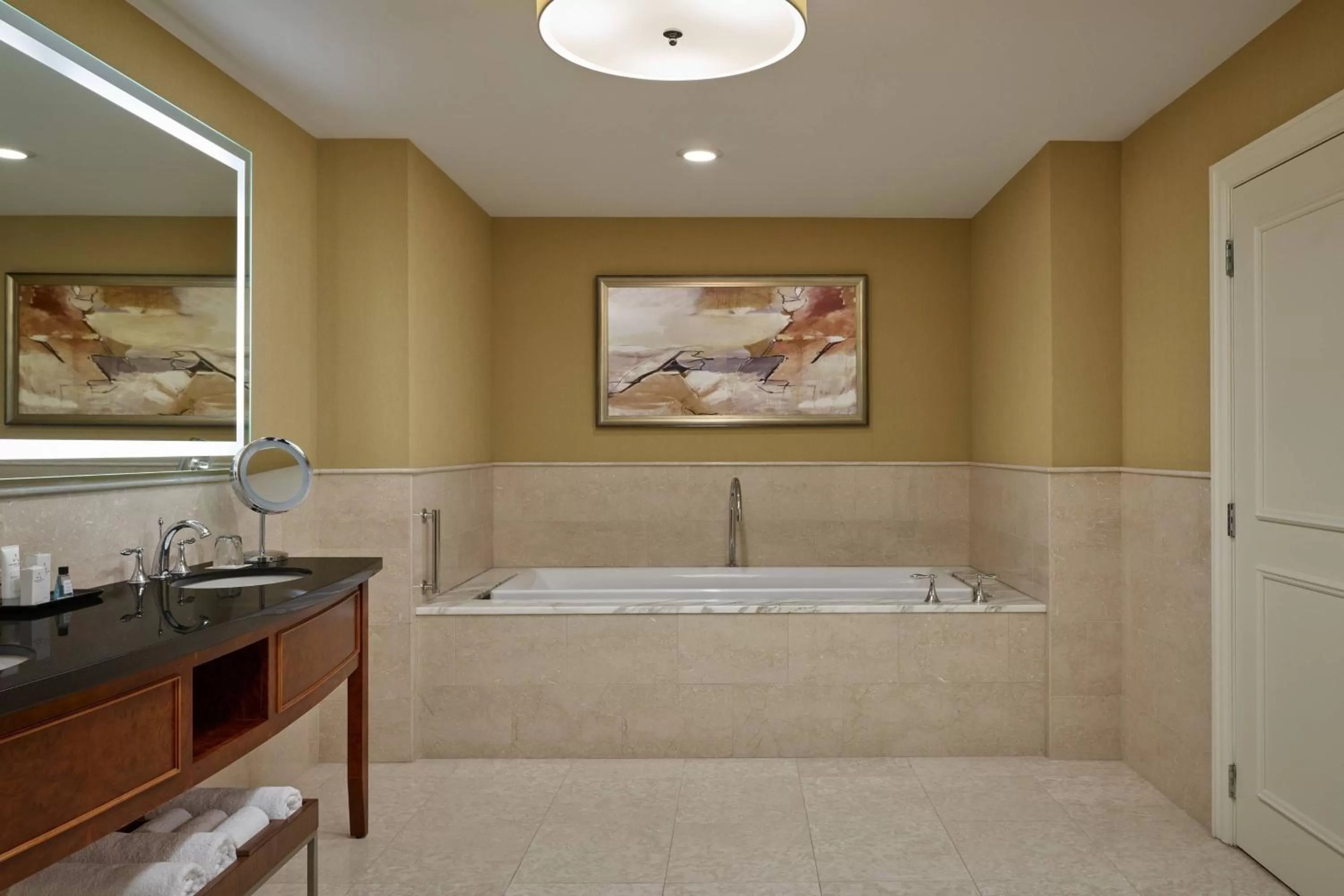 Bathroom in JW Marriott Chicago