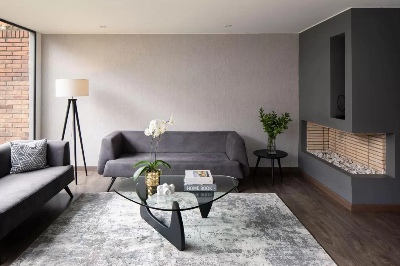 Two-Bedroom Apartment with Terrace in Bogo64