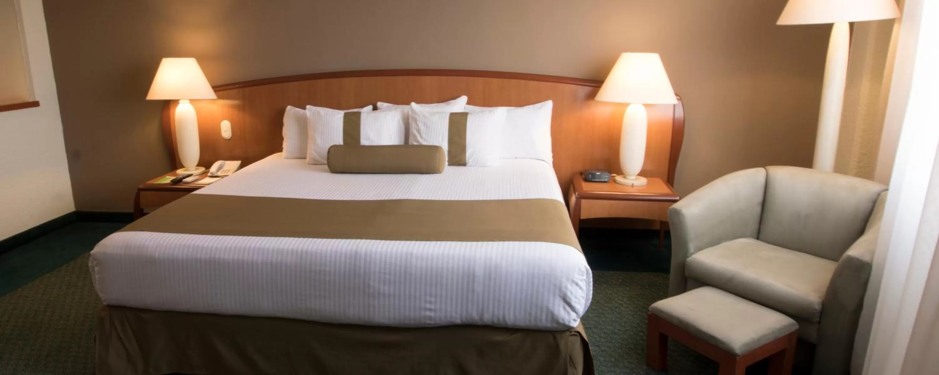 Bed in Mision Toreo Centro de Convenciones