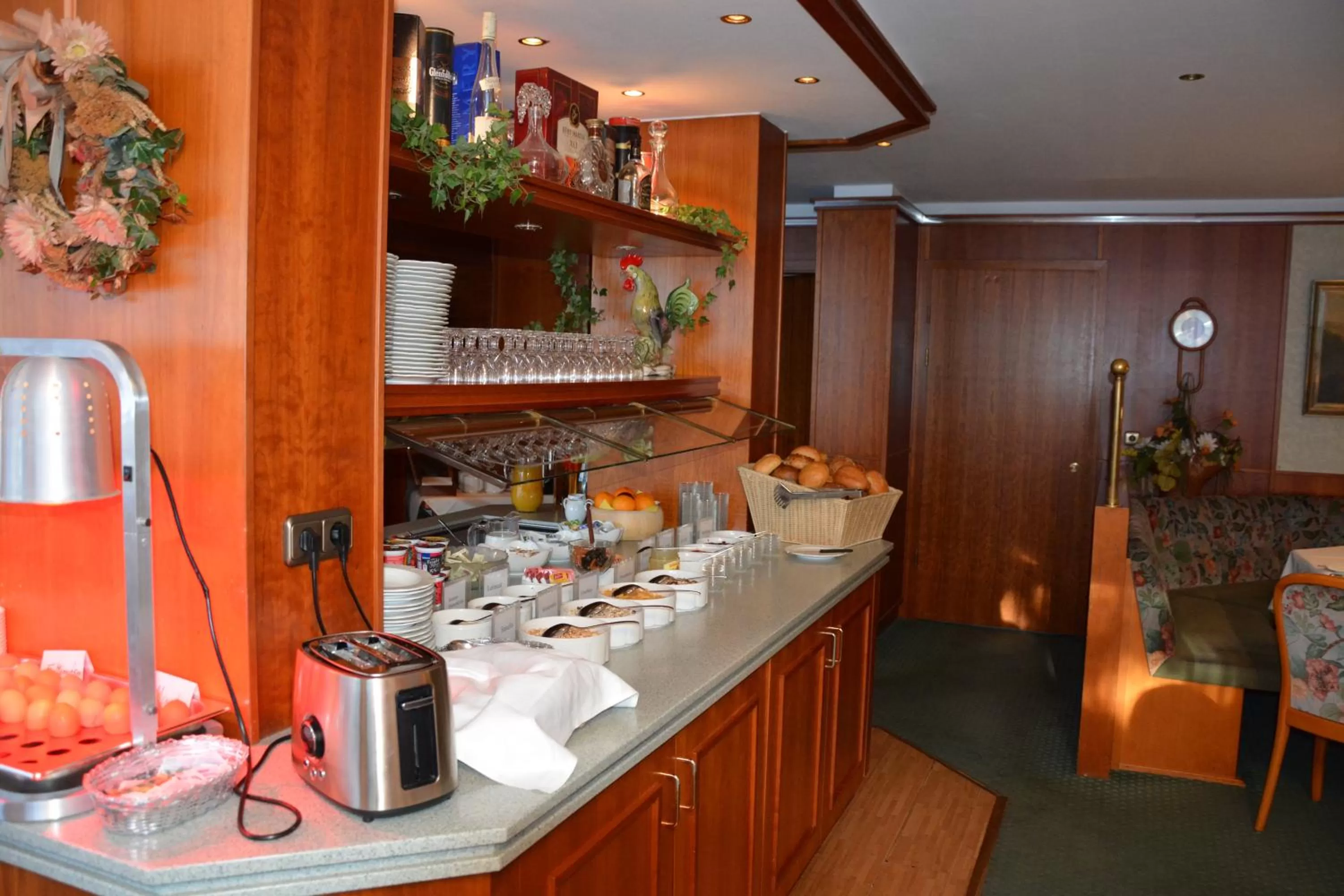 Breakfast in Hotel Meyn