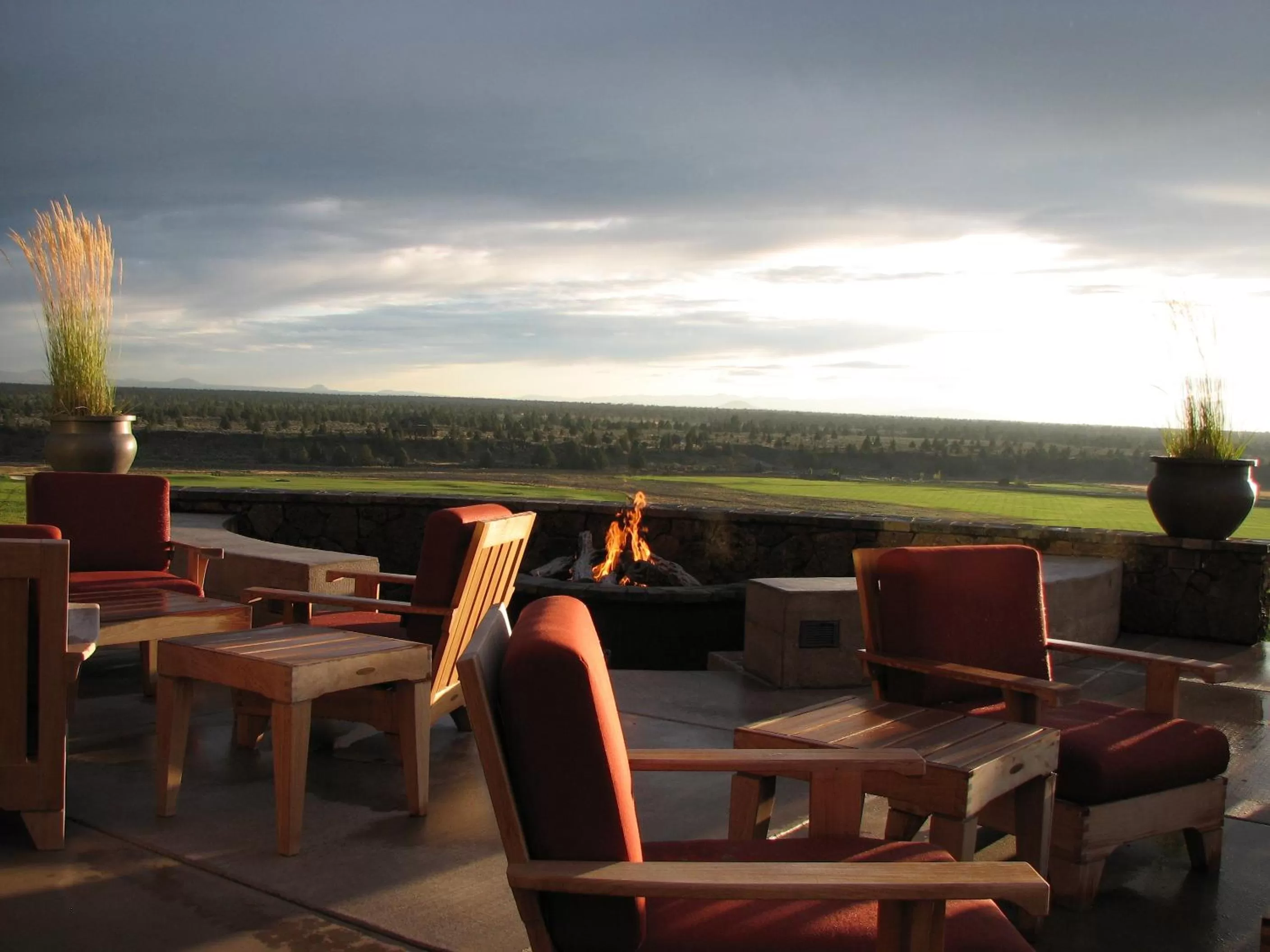 Lounge or bar in Brasada Ranch