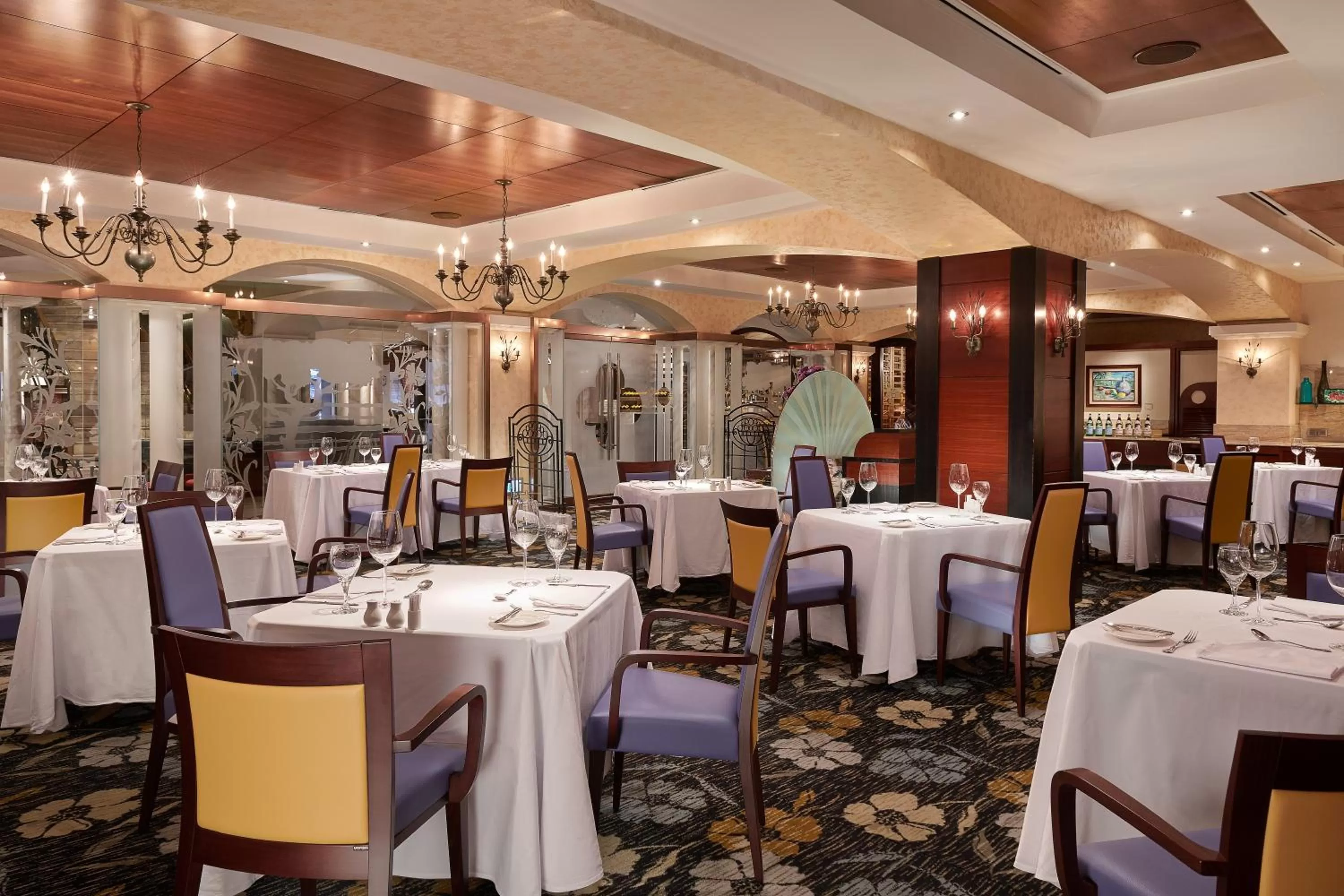 Restaurant/places to eat in The Riviera Hotel Taipei