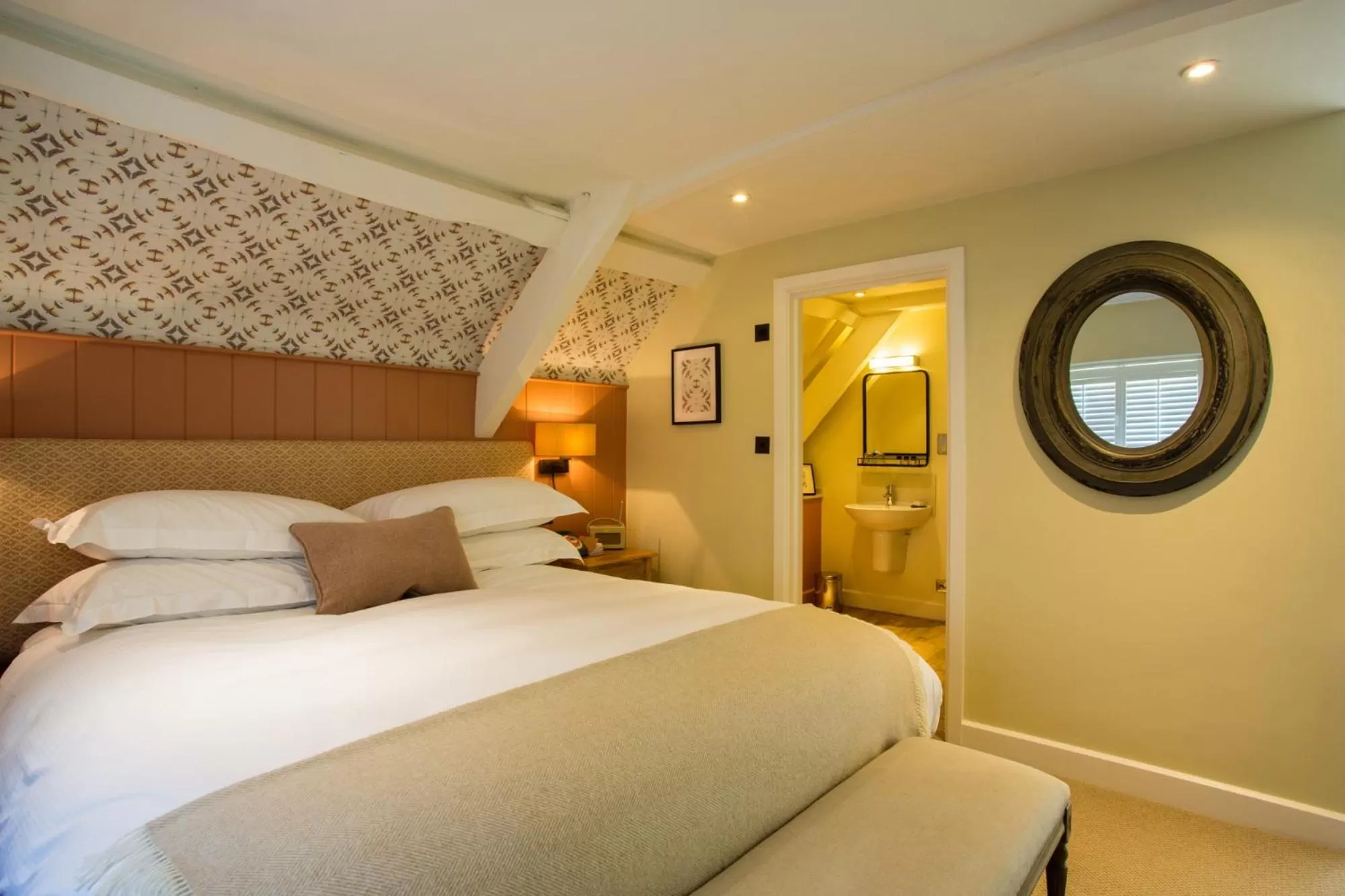 Bed in The Boot at Barnsley