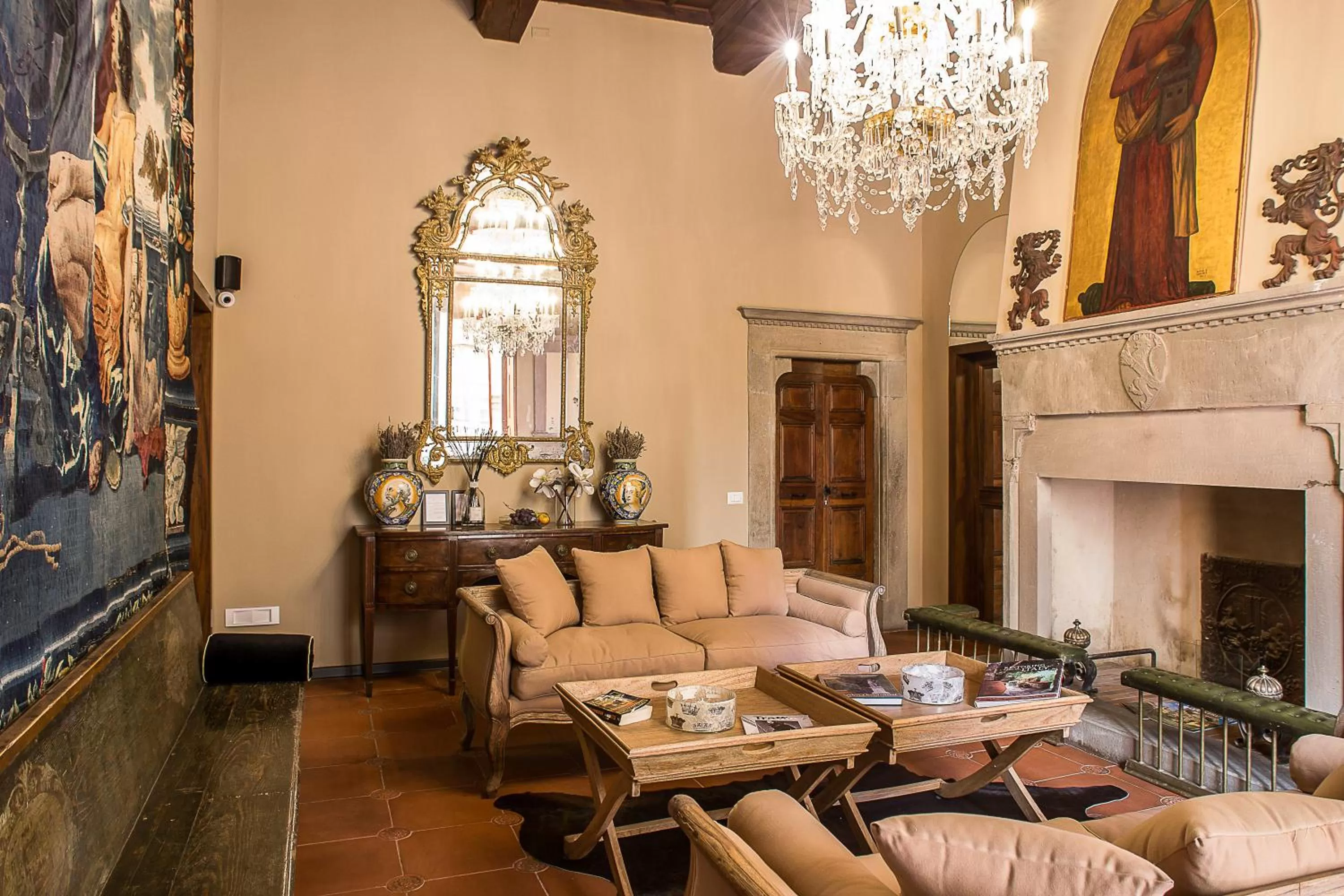 Lounge or bar in Porcellino Gallery Art Boutique BB