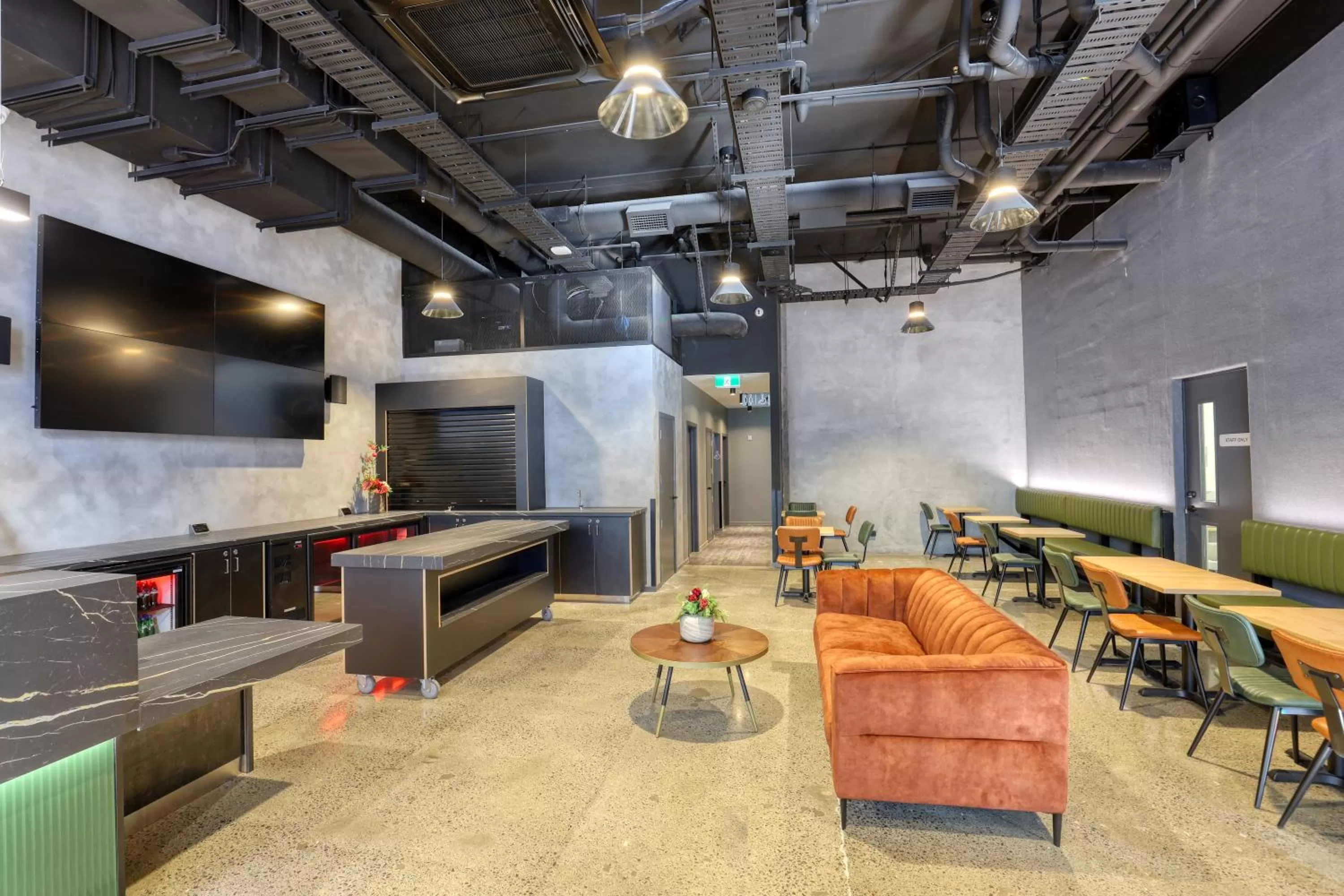 Restaurant/places to eat in Microtel by Wyndham Wellington