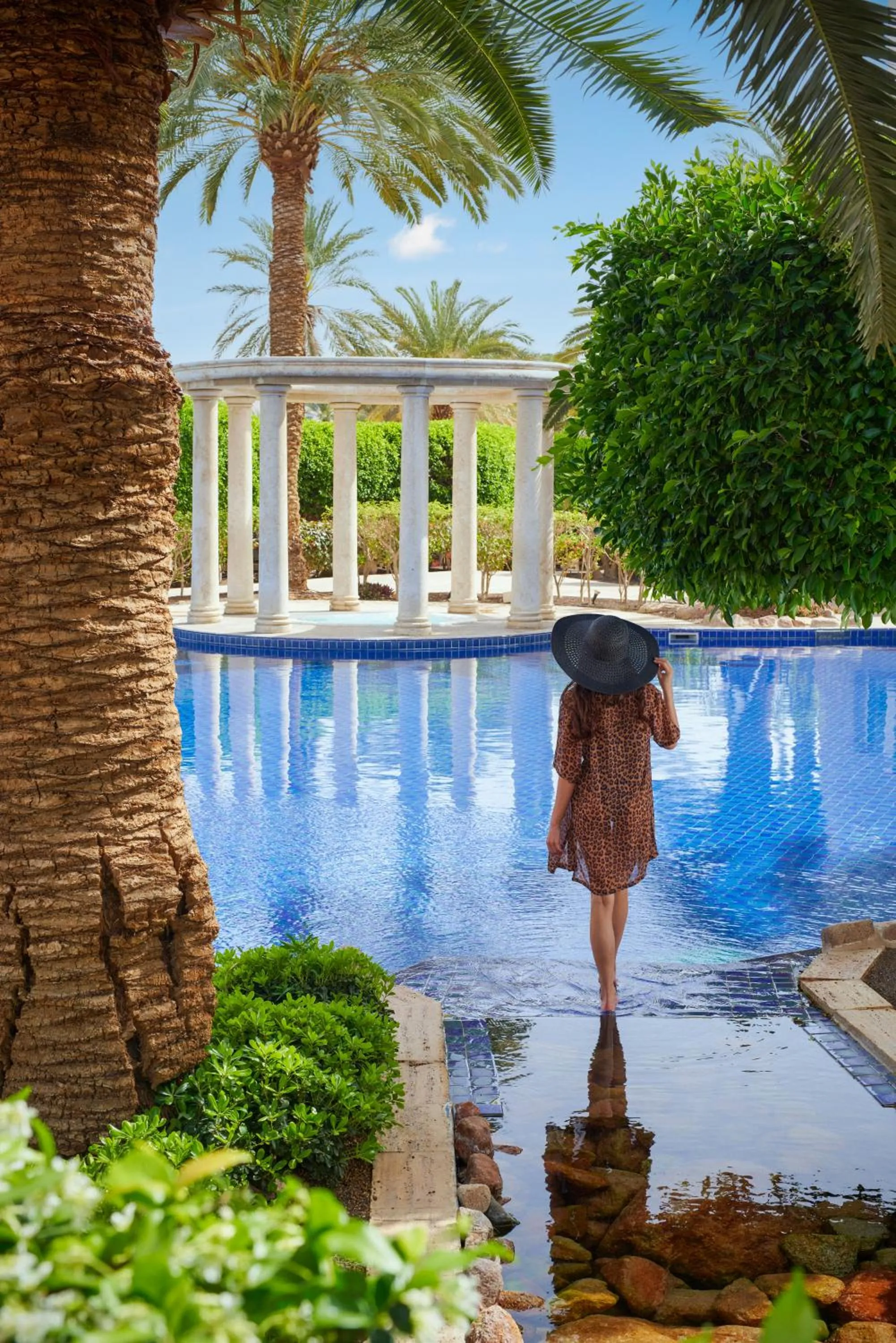 Swimming pool in Mövenpick Resort & Residences Aqaba