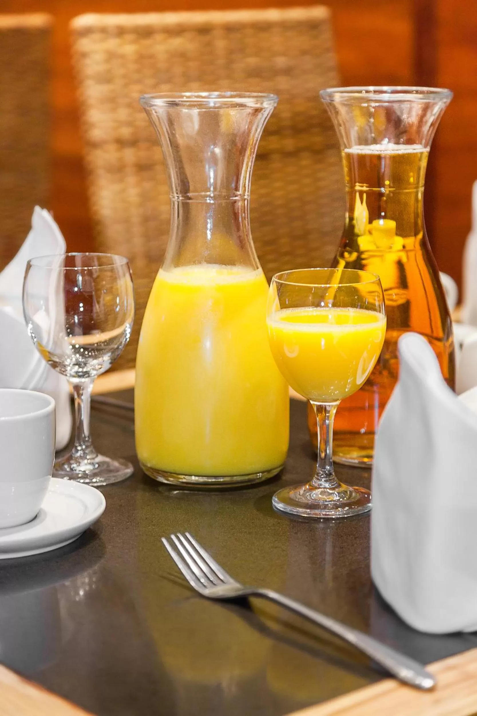 Buffet breakfast in Hotel Aviv Dresden