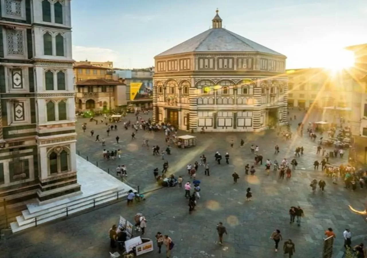 City view in Granduomo Charming Accomodation