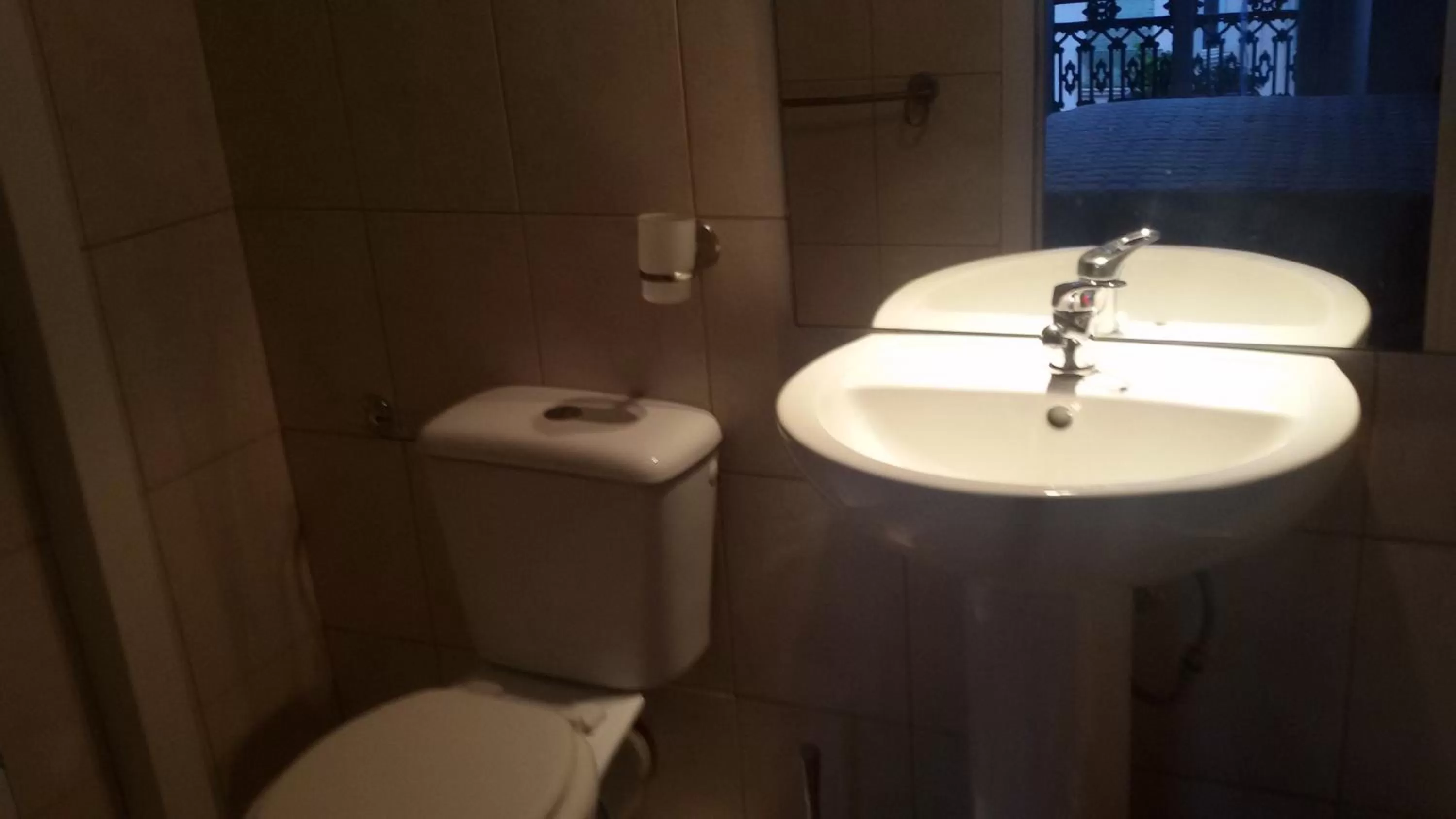 Bathroom in Breakfast at Sophy's